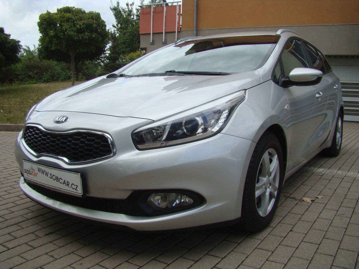 Kia Cee´d, 1.6 99kW Anniversary TAŽNÉ ALU