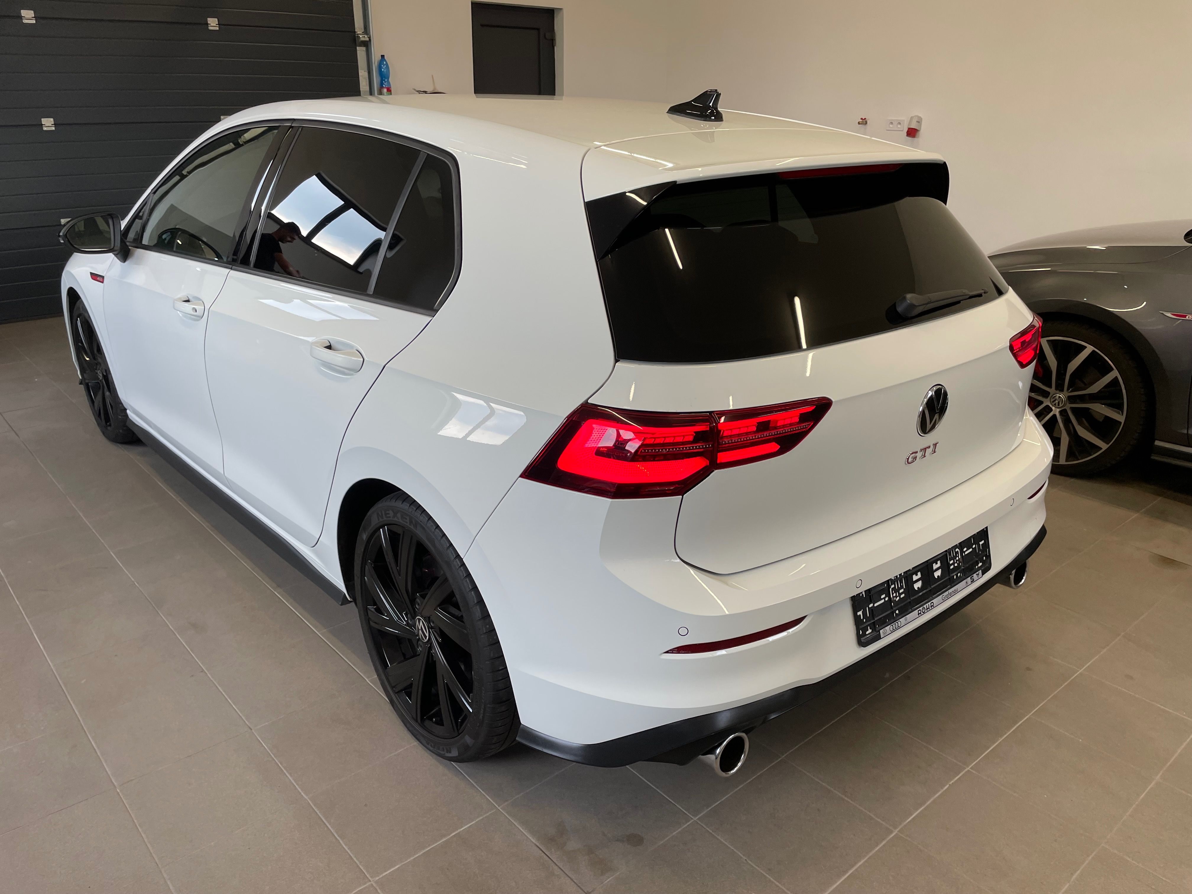 Volkswagen Golf, GTI BLACK STYLE EDICE - fotka 5