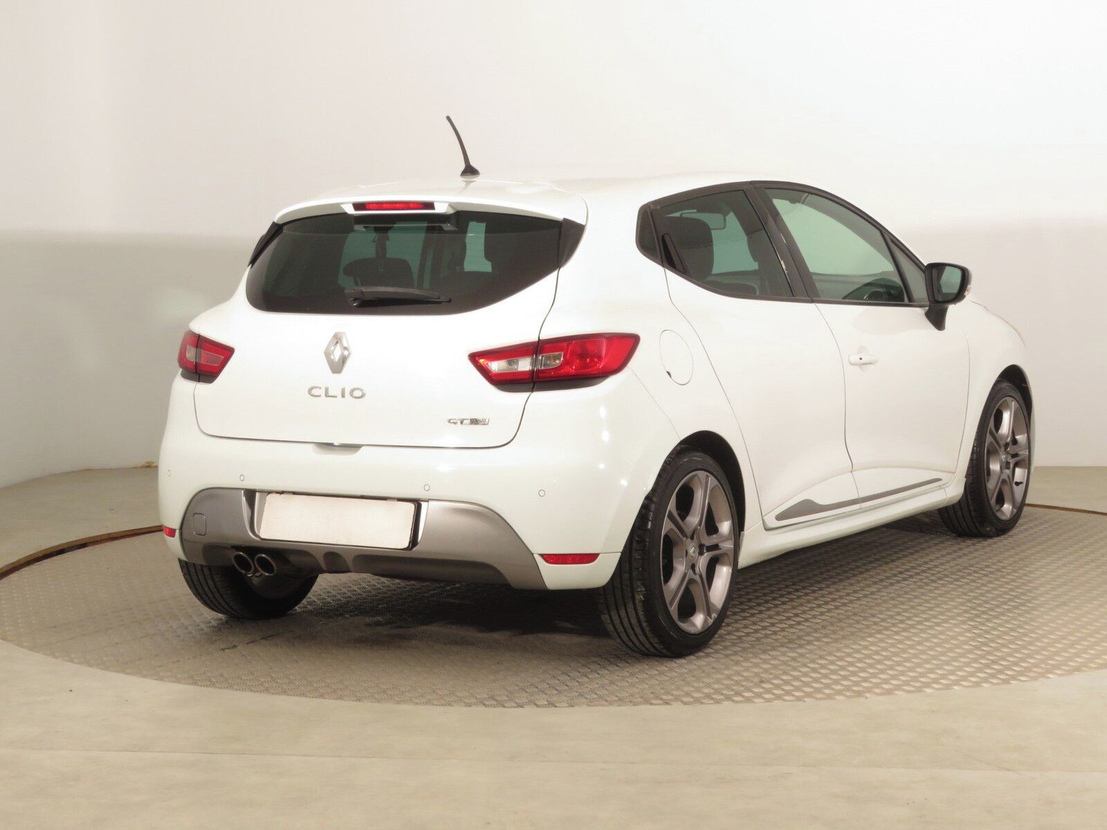 Renault Clio, 1.2 TCe, GT-Line, Automat - fotka 5