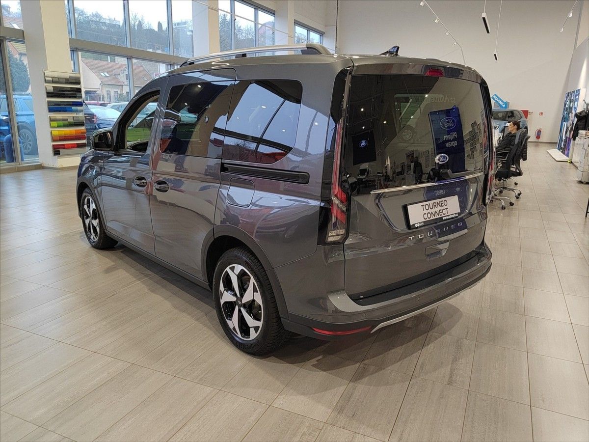Ford Tourneo Connect, 1,5 EcoBoost 110 kW/150 koní, - fotka 6