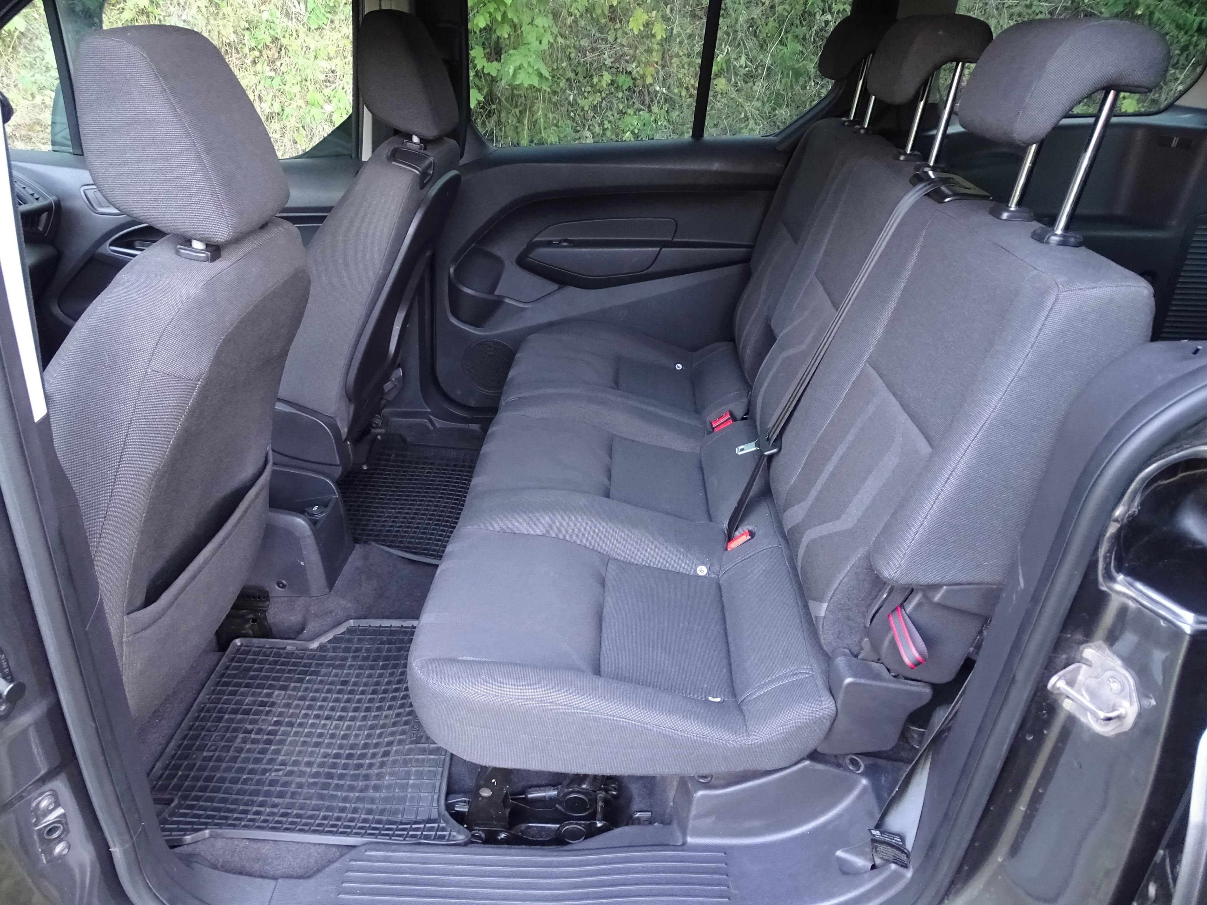 Ford Tourneo Connect, 1,5 TDCi bez ADblue - fotka 6