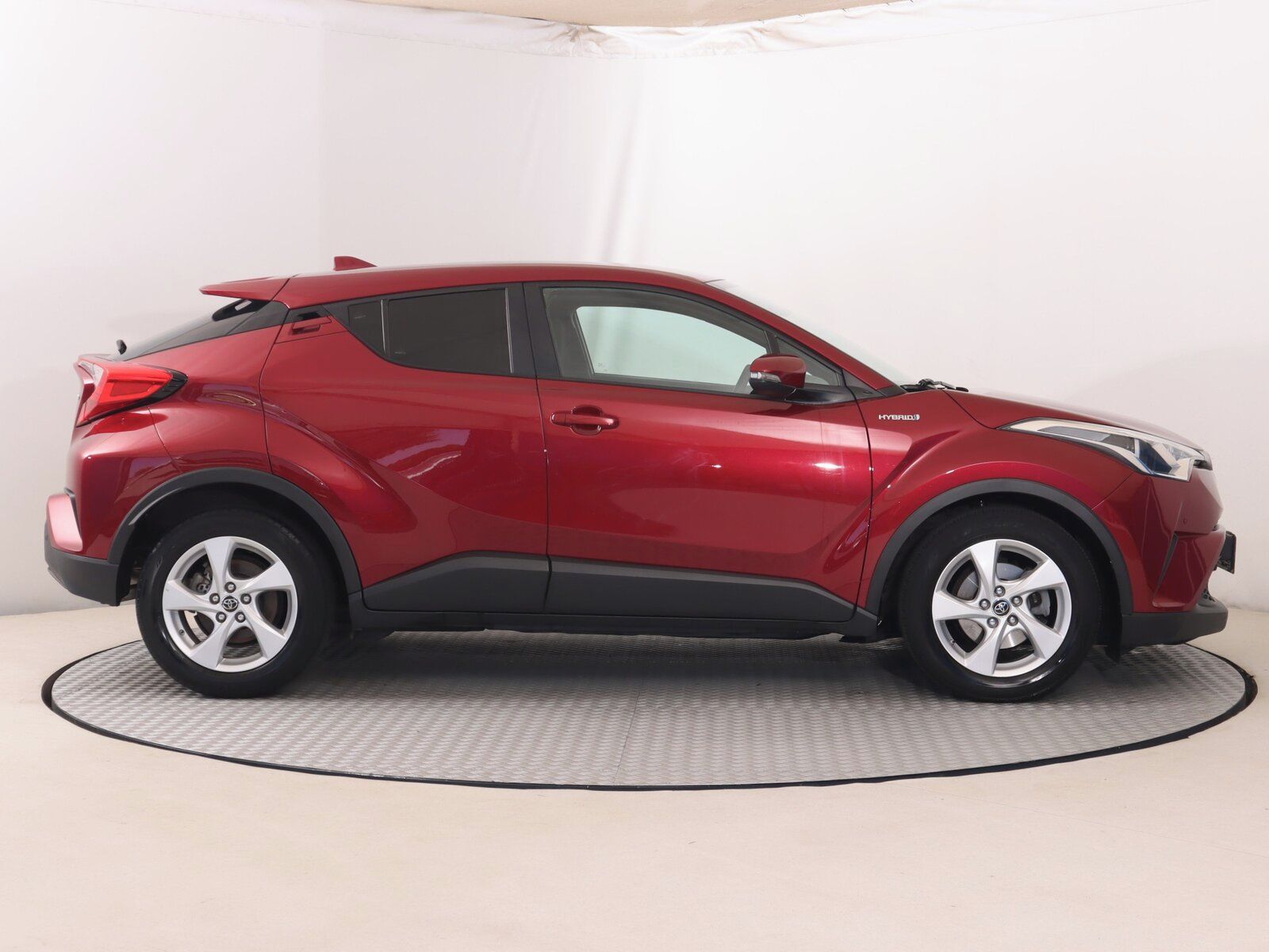 Toyota C-HR, 1.8 Hybrid, Automat - fotka 6