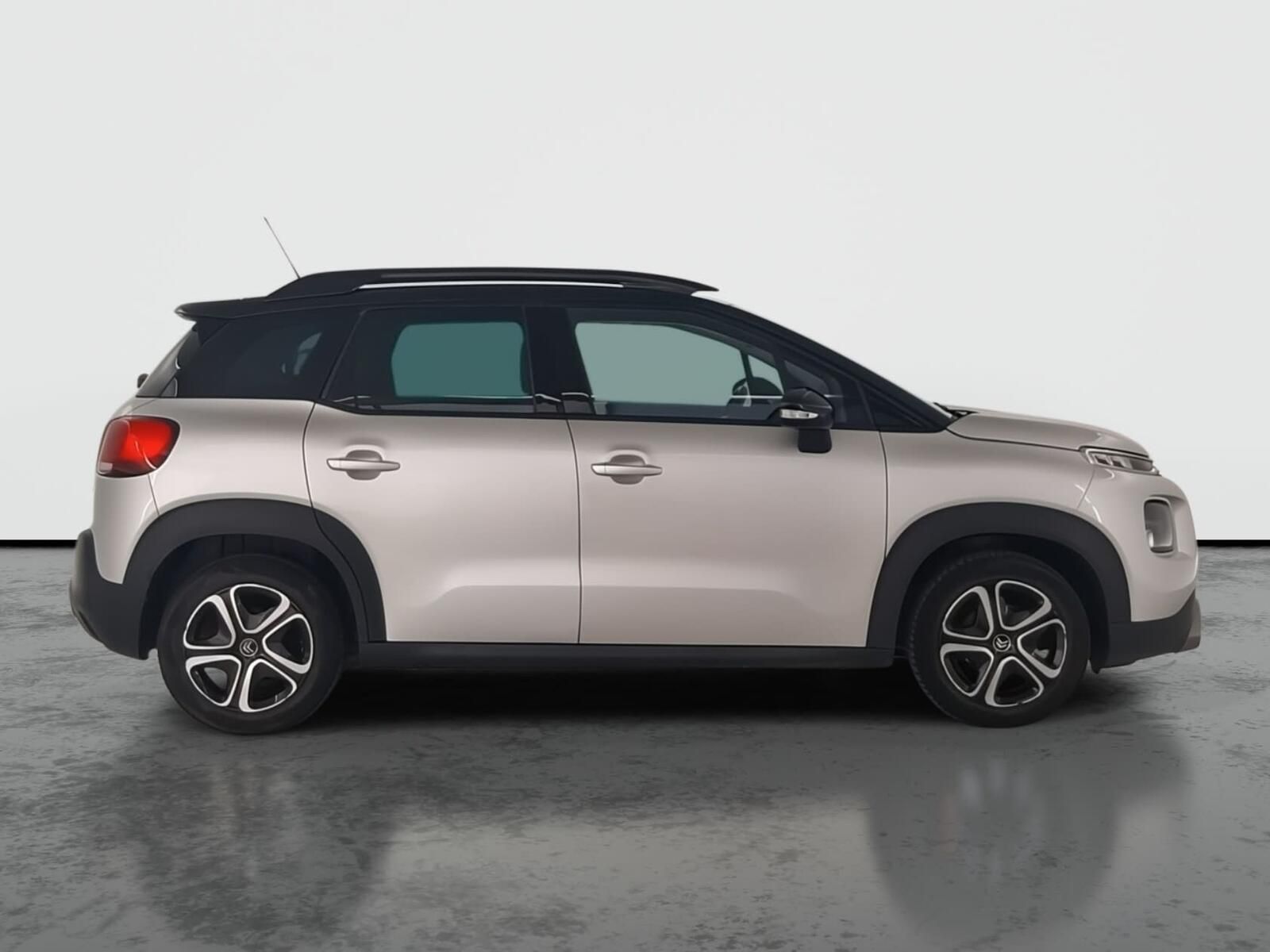 Citroën C3 Aircross, 1.2 PureTech, ČR,1.maj - fotka 6