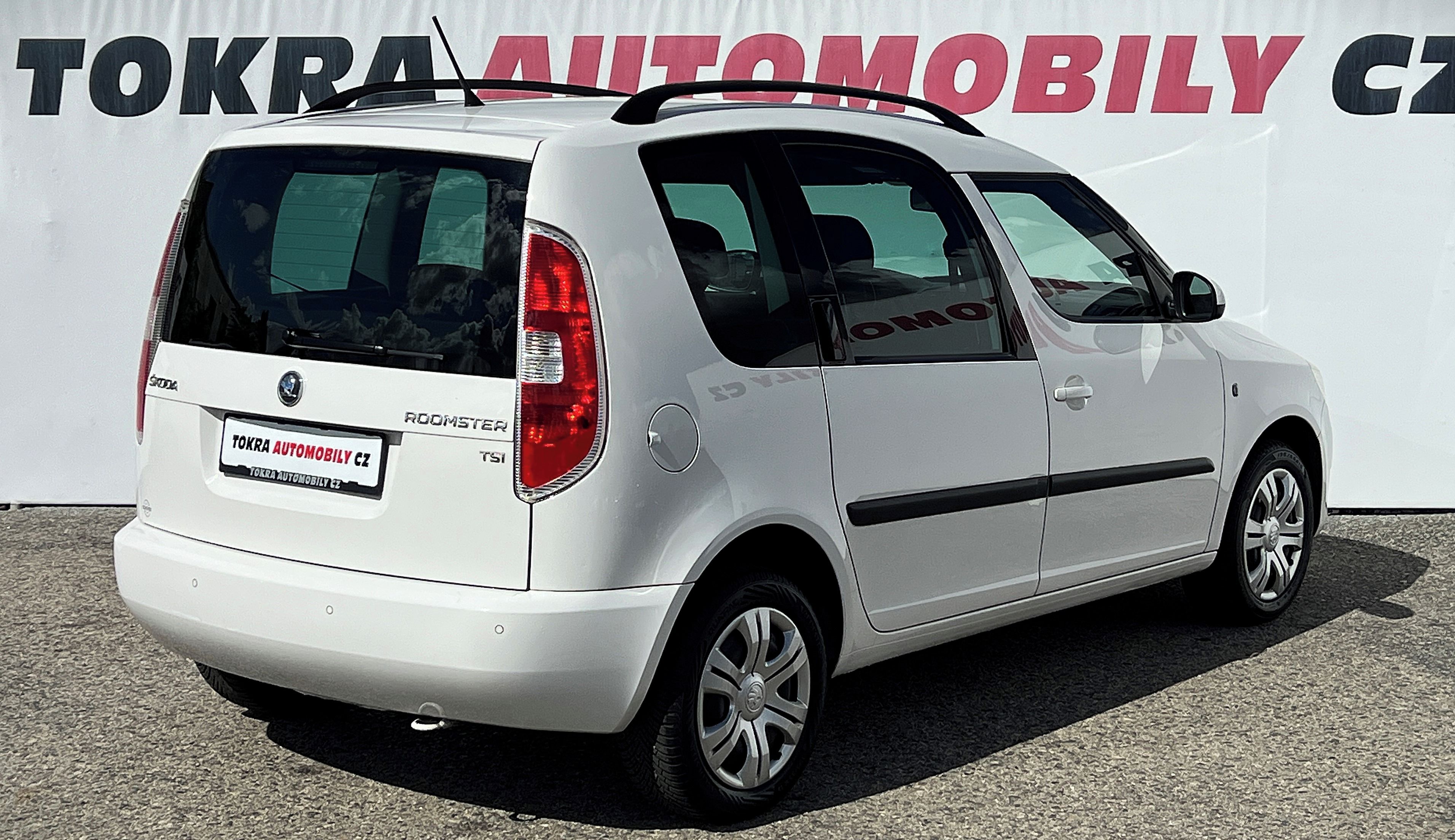 Škoda Roomster, 1.2TSI DSG Ambition Aut.Klima - fotka 4