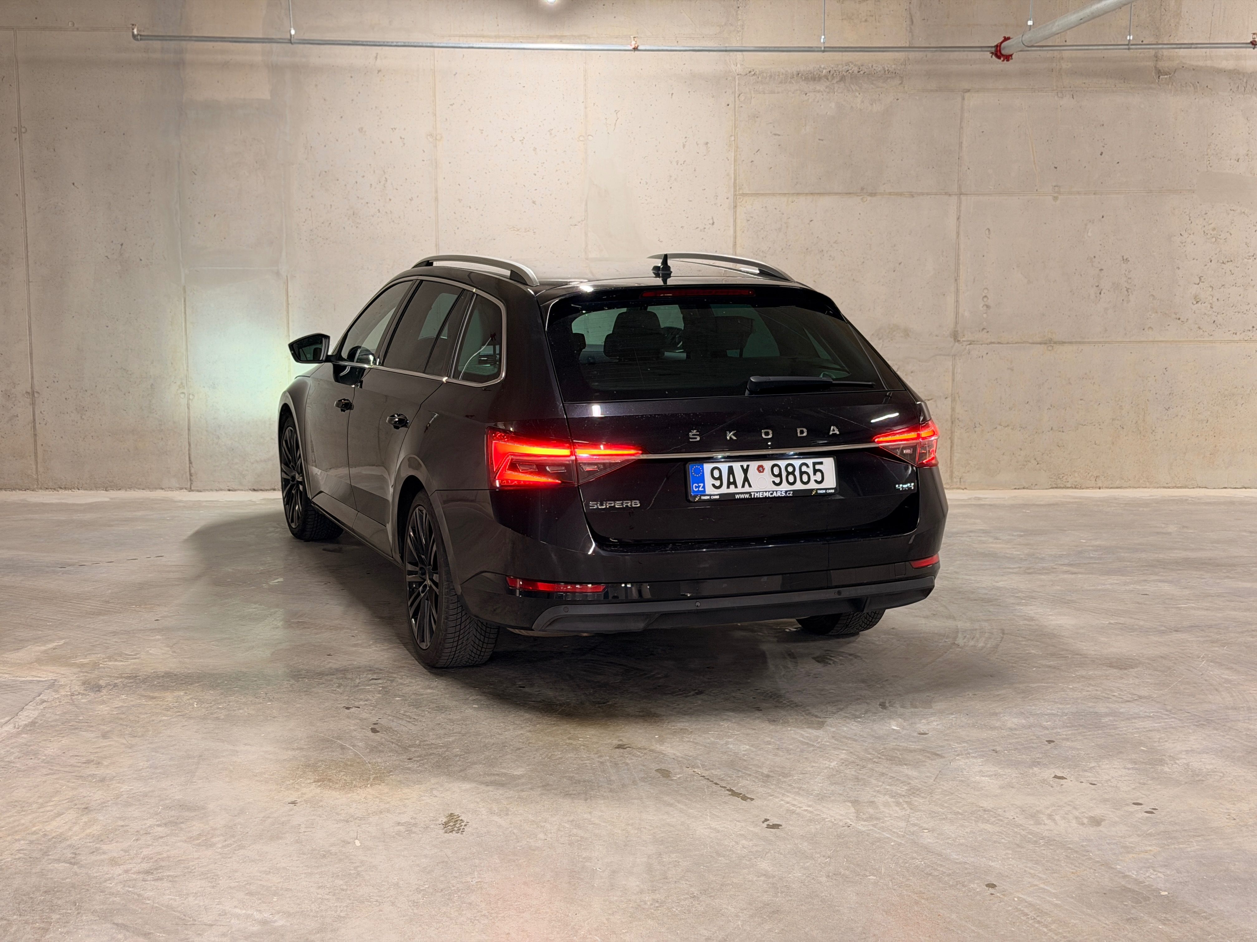 Škoda Superb, 2.0 TDI 147 kW/4x4/NEZ.TOP/TAŽ - fotka 2