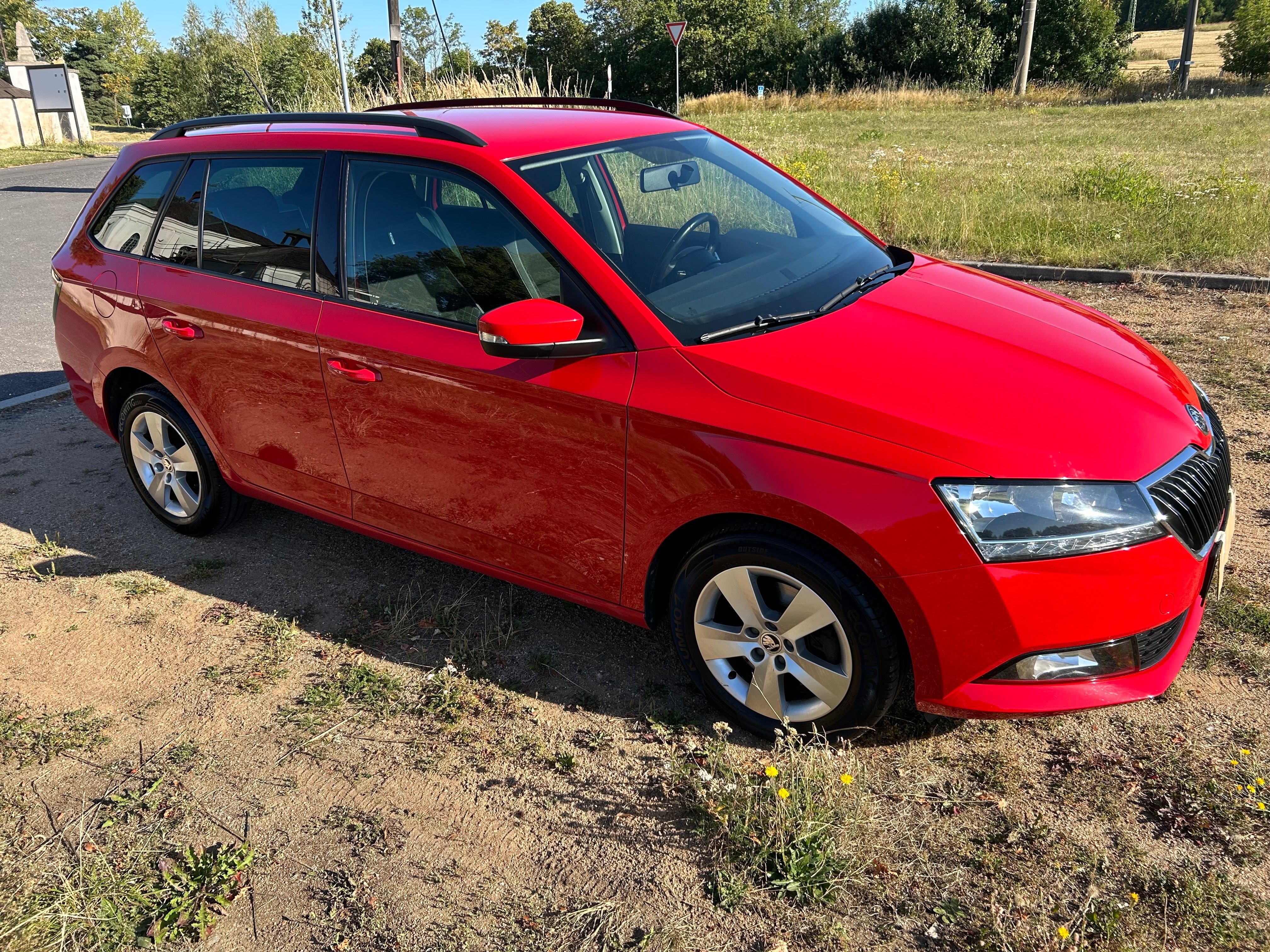 Škoda Fabia, Škoda Fabia III Combi 81kW - fotka 3