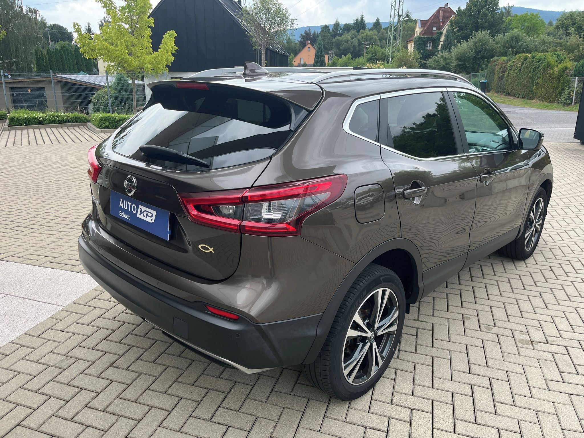 Nissan Qashqai, 1,2 DIG-T N-Connecta + Cold P. - fotka 6