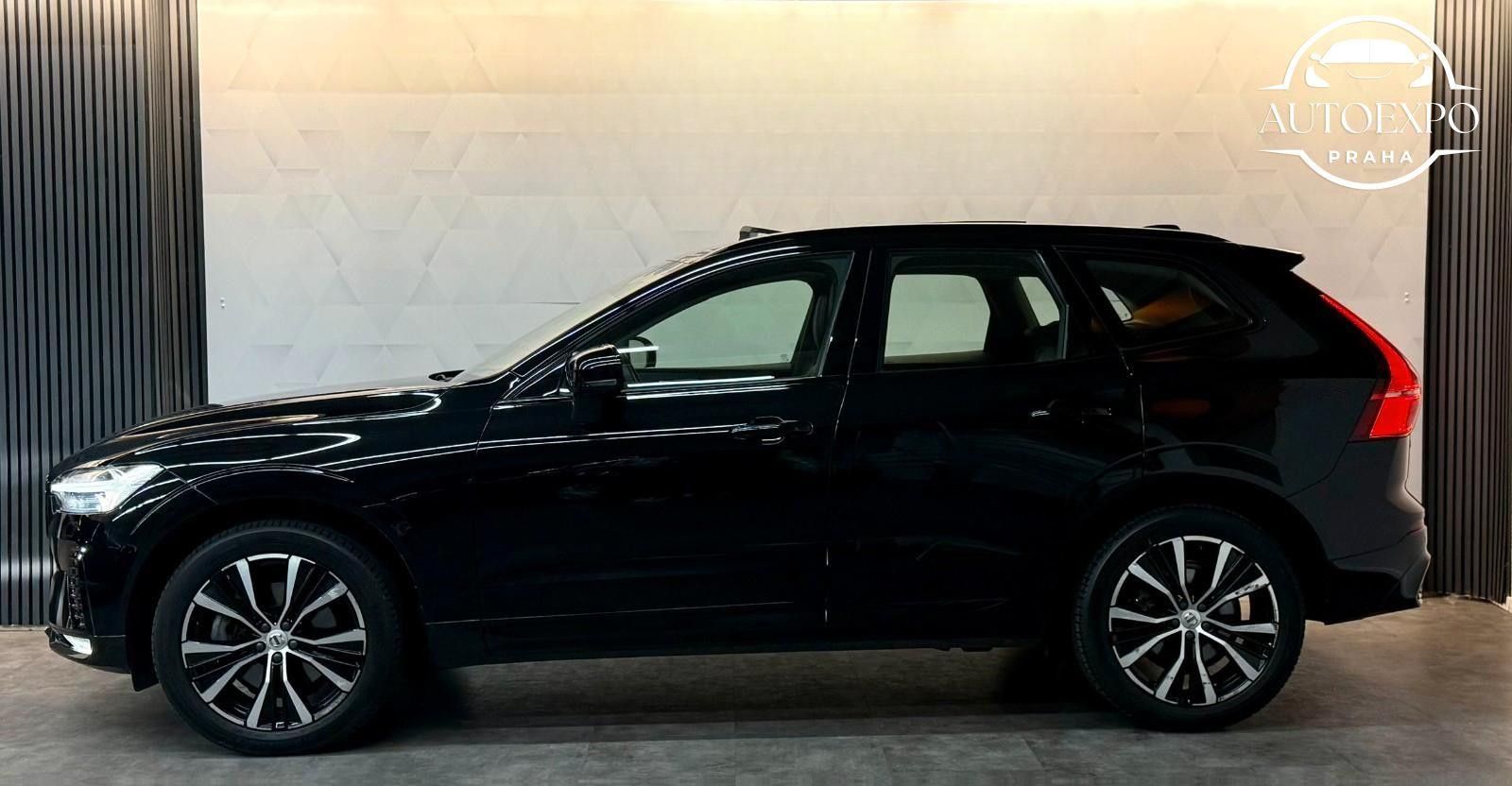 Volvo XC60, Ultimate Dark*LED*PANORAMA - fotka 3