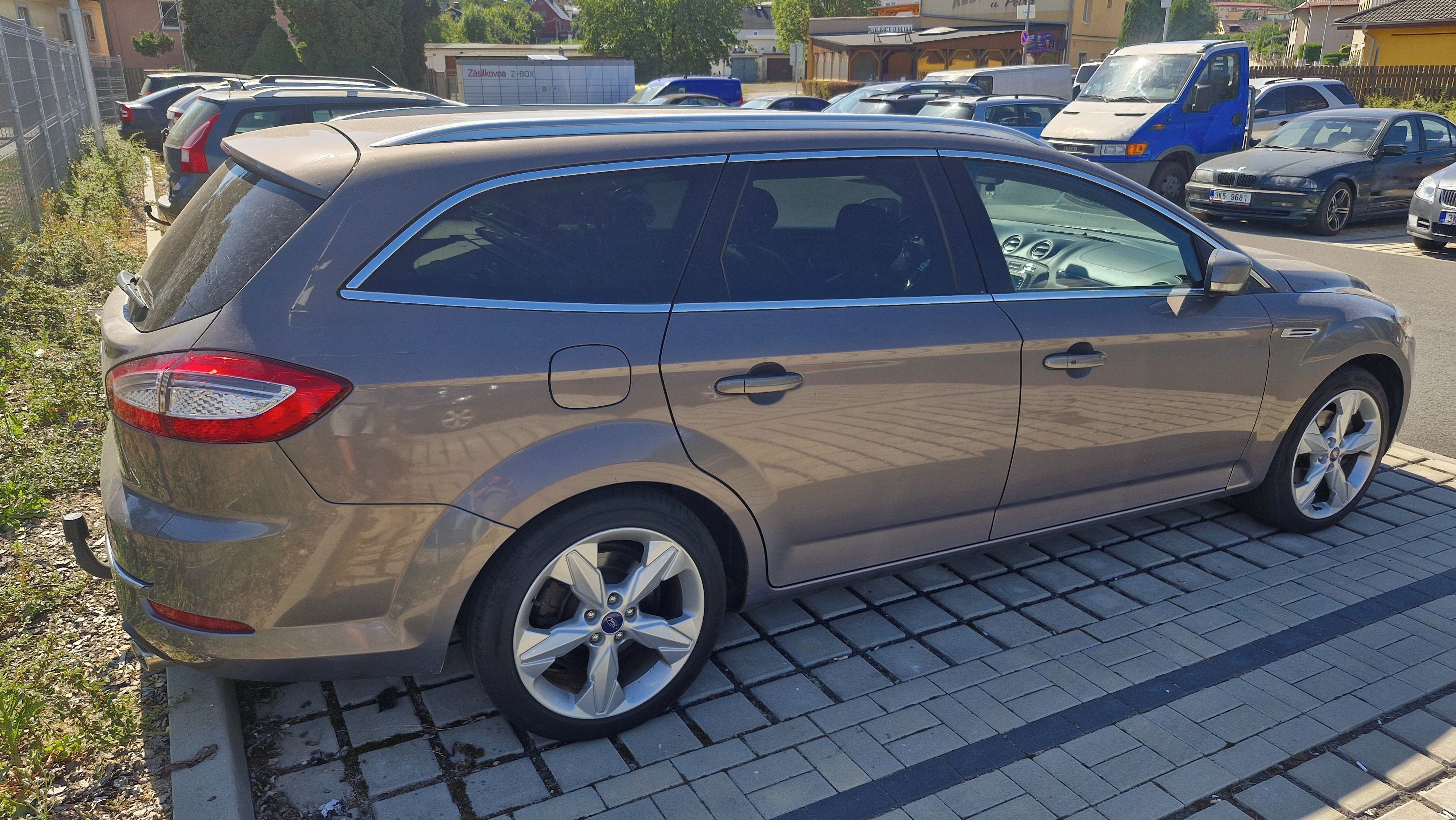 Ford Mondeo, 2.2 TDCi Titanium, AT, Webasto - fotka 4