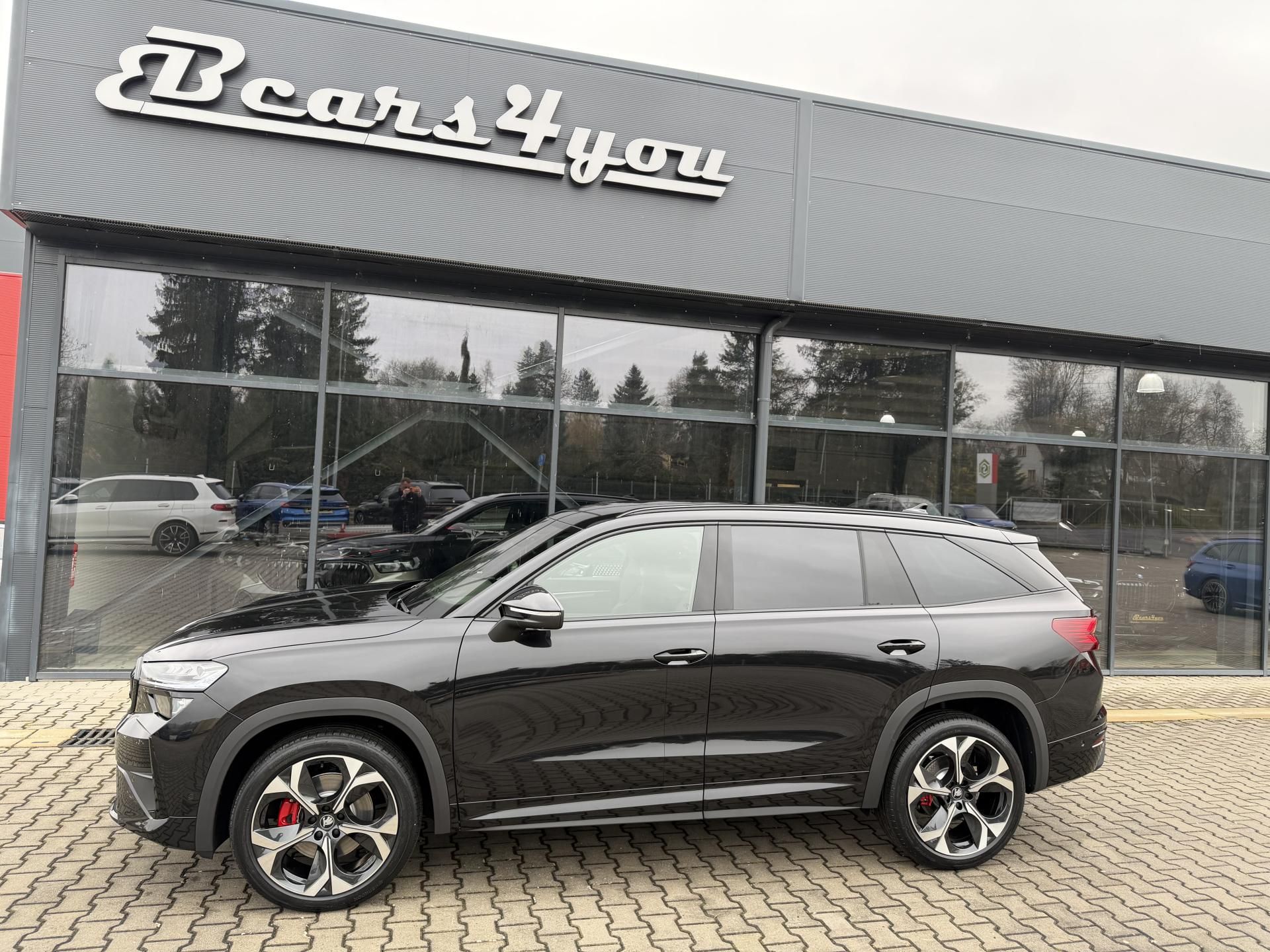 Škoda Kodiaq, RS 2.0TSI 195kW 4X4 DCC NT HUD - fotka 4