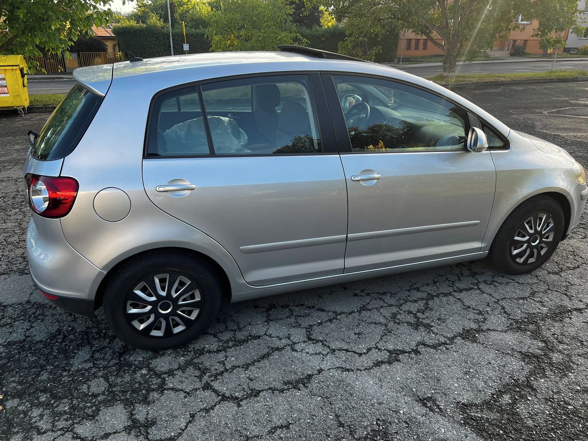 Volkswagen Golf Plus, 2.0 TDI 103 kW - fotka 6