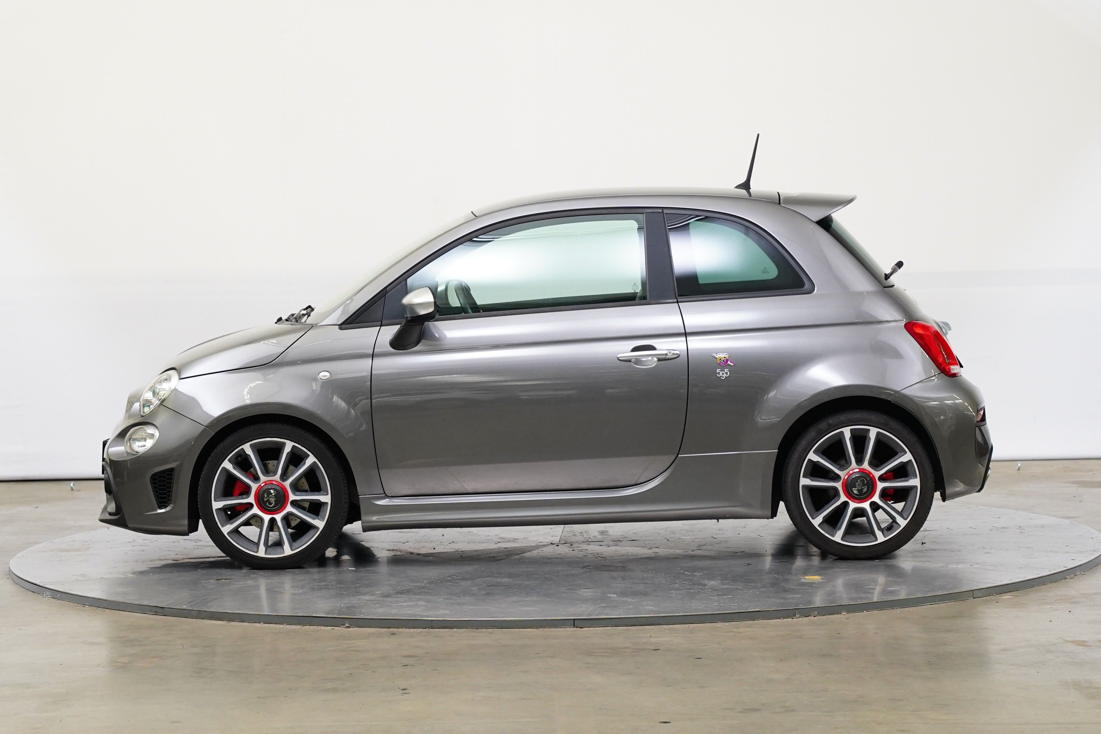 Abarth 595, 1.4 Turbo 121 kW Turismo - fotka 3
