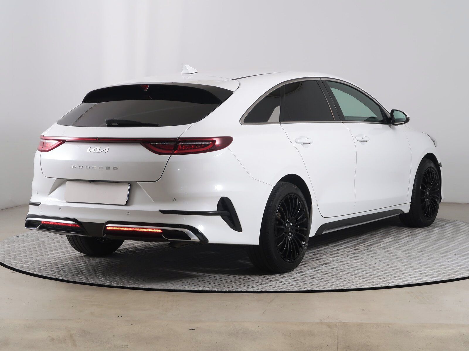 Kia ProCeed, 1.5 T-GDI, Automat, Serv.kniha - fotka 5