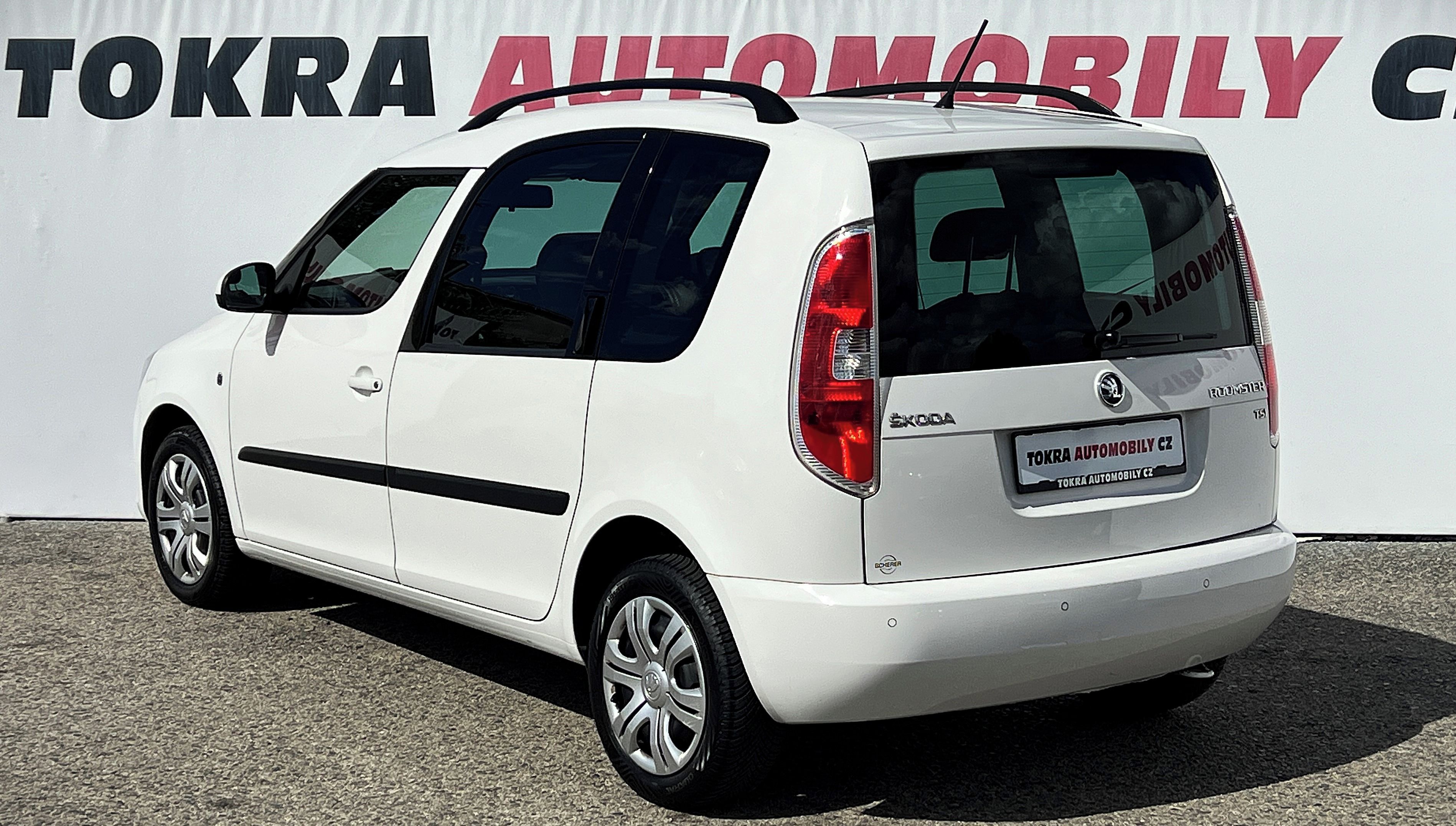 Škoda Roomster, 1.2TSI DSG Ambition Aut.Klima - fotka 6