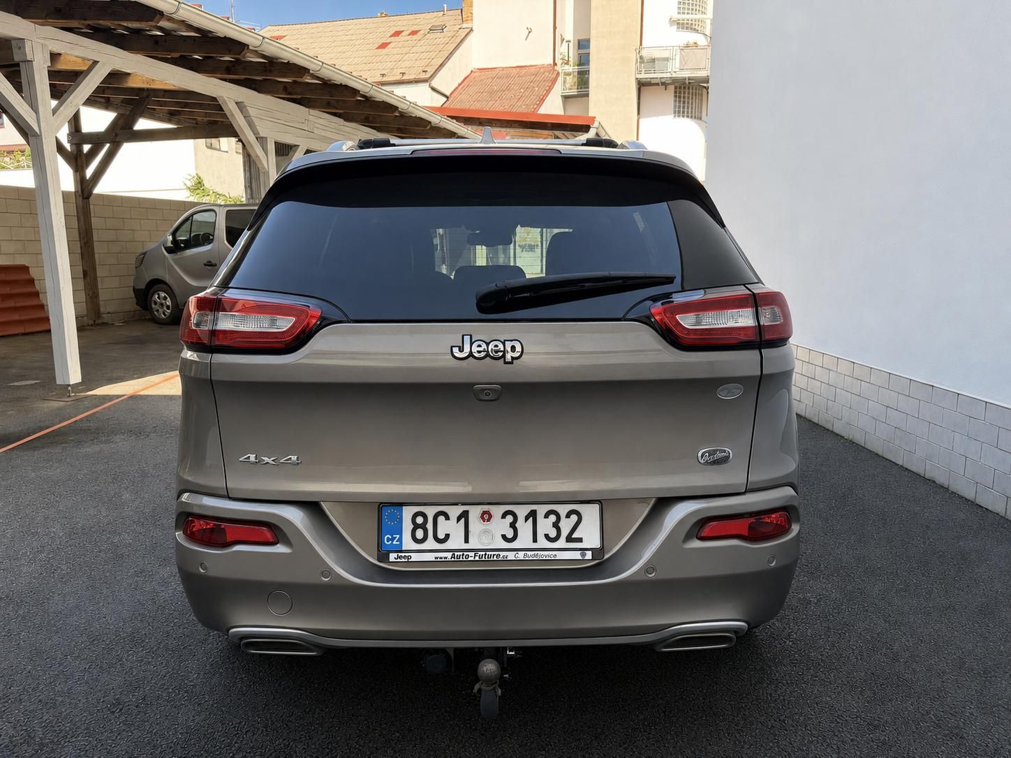 Jeep Cherokee, OVERLAND - fotka 5