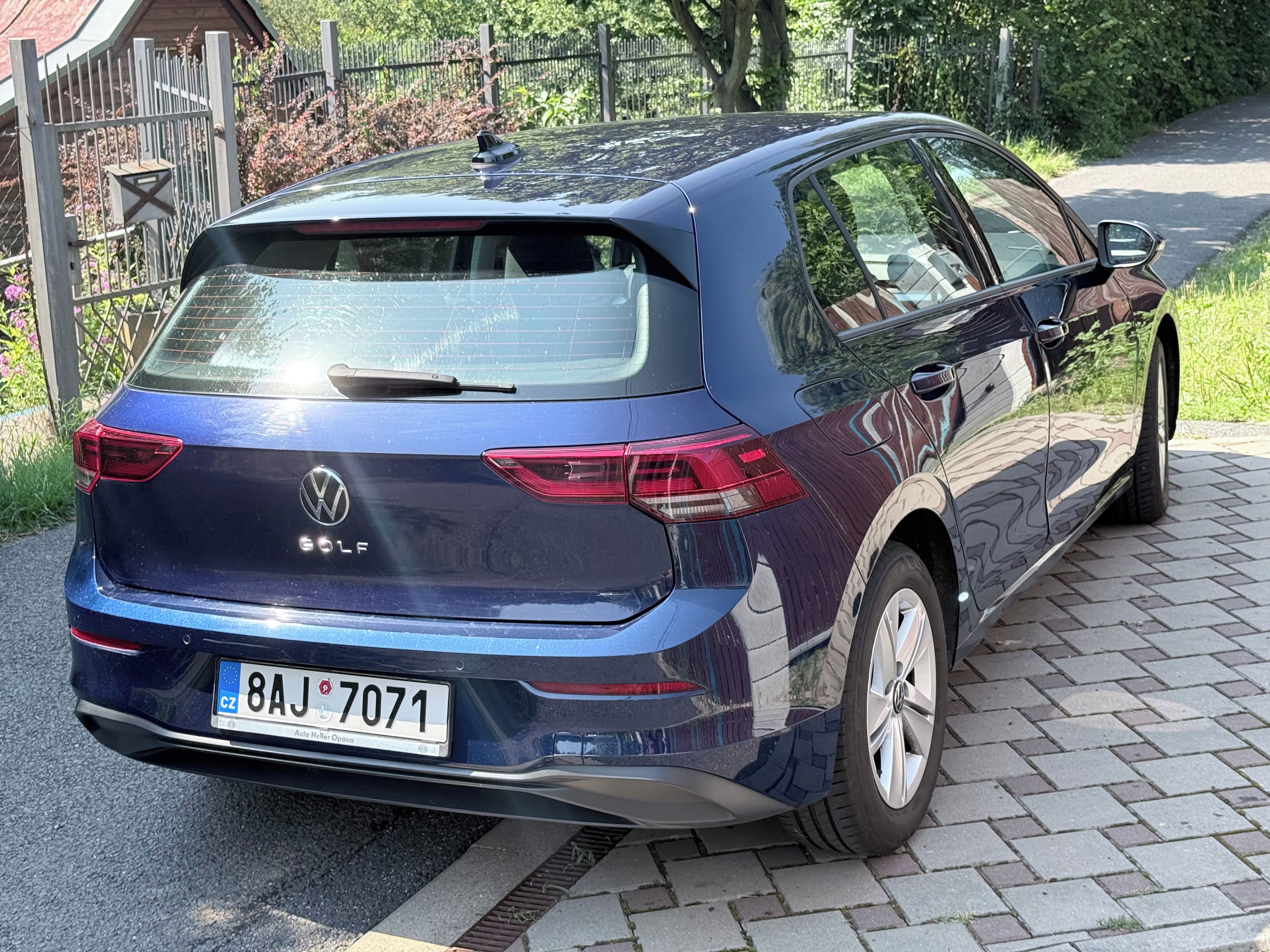 Volkswagen Golf, První majitel, servis. - fotka 4