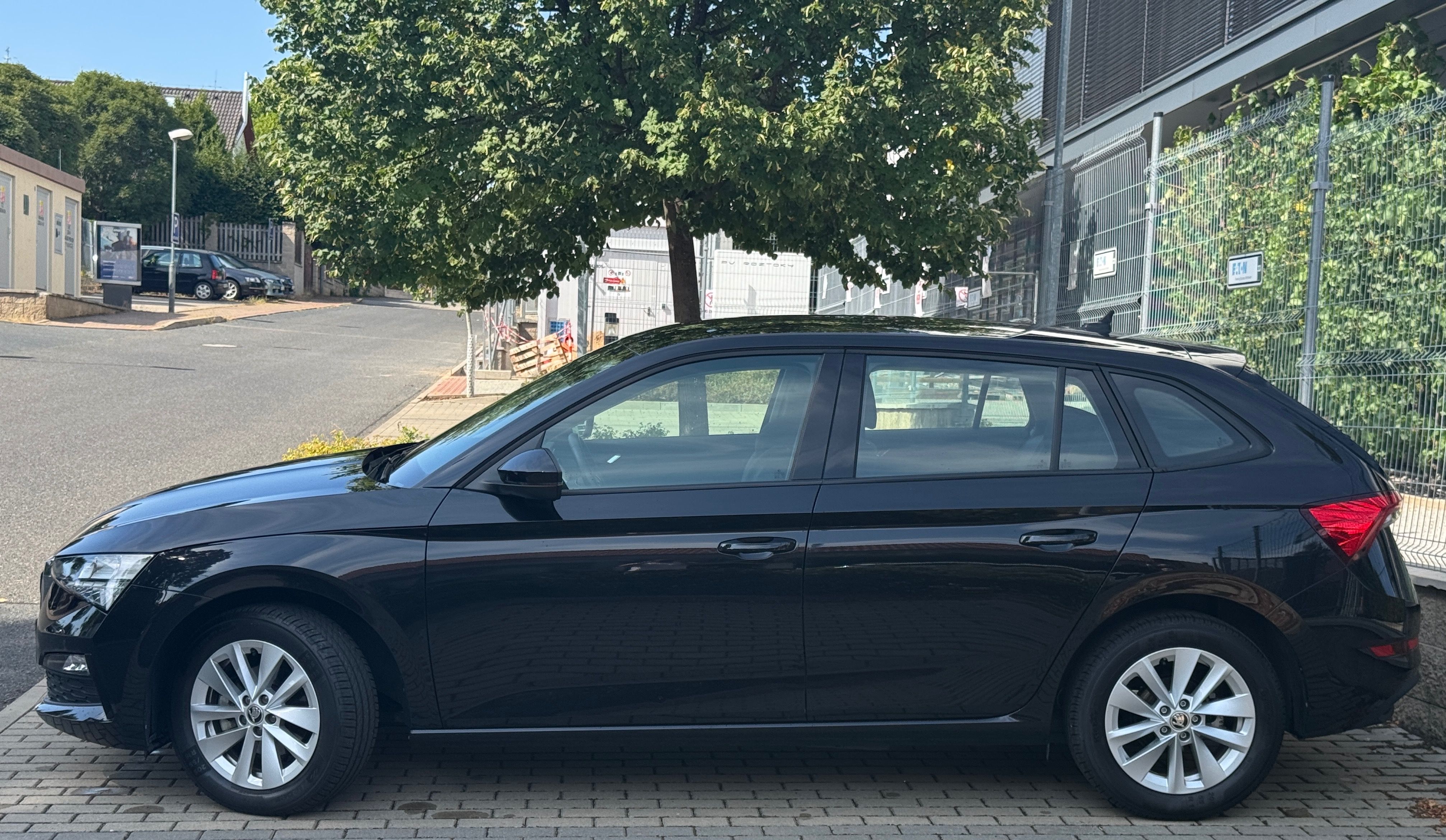 Škoda Scala, 1,0 Tsi 81kW, DSG,perfektní - fotka 4