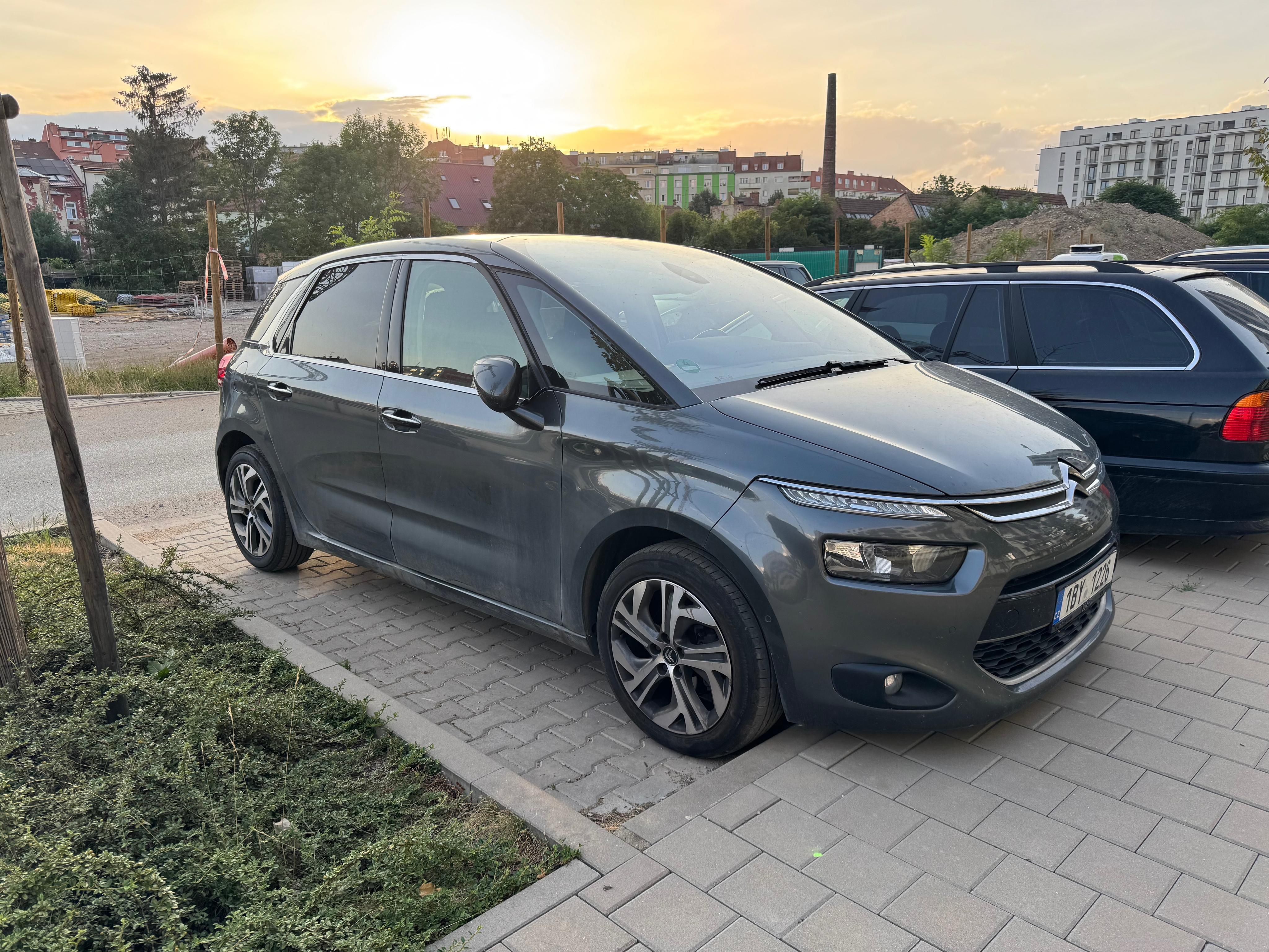 Citroën C4 Picasso, Citroën C4 Picasso II, 2013 - fotka 3