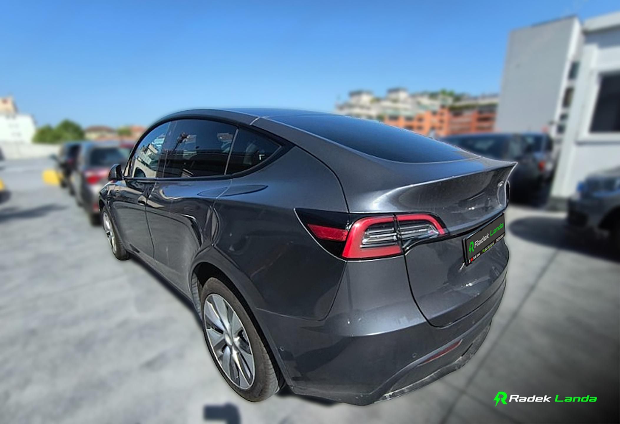 Tesla Model Y, LR Dual Motor | plné FSD - fotka 2