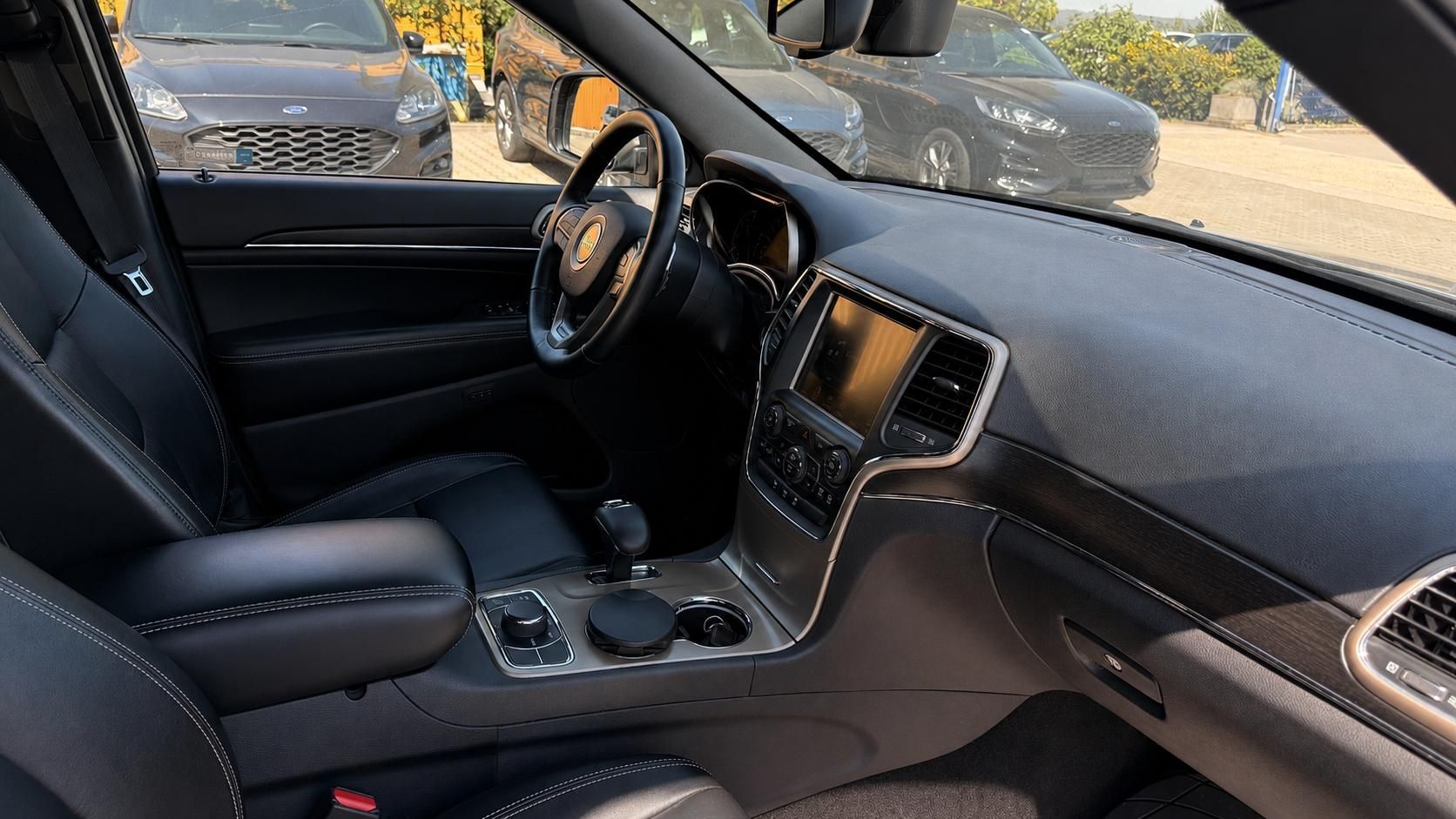 Jeep Grand Cherokee, 3.0crdi,1 MAJITEL ČR,KŮŽE - fotka 3