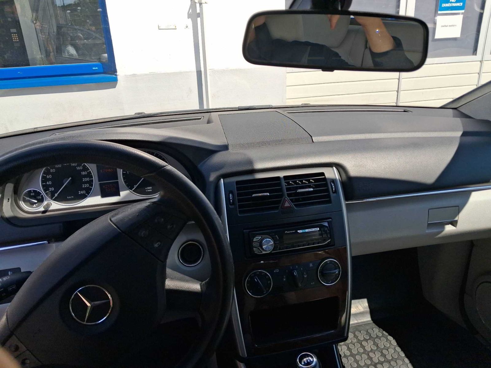 Mercedes-Benz Třídy B, 180 CDI - fotka 3