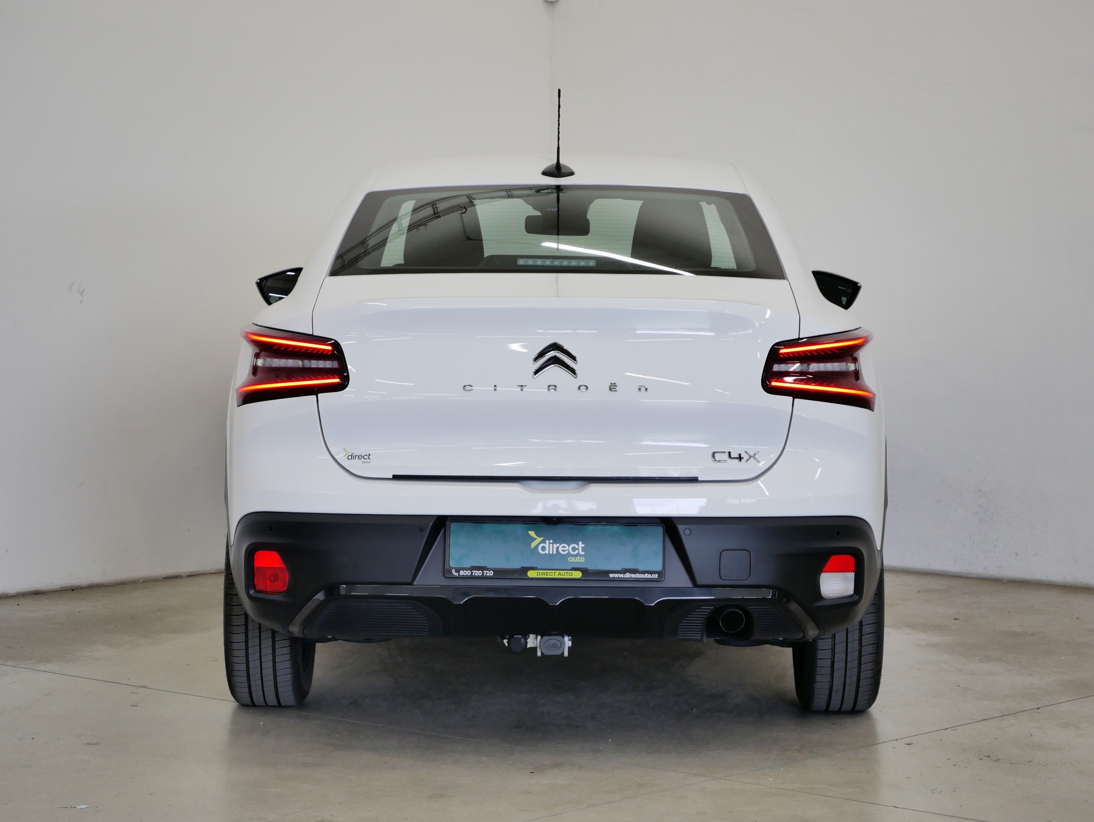 Citroën C4 X, Citroen C4 X 1,2 Puretech 74kW - fotka 6