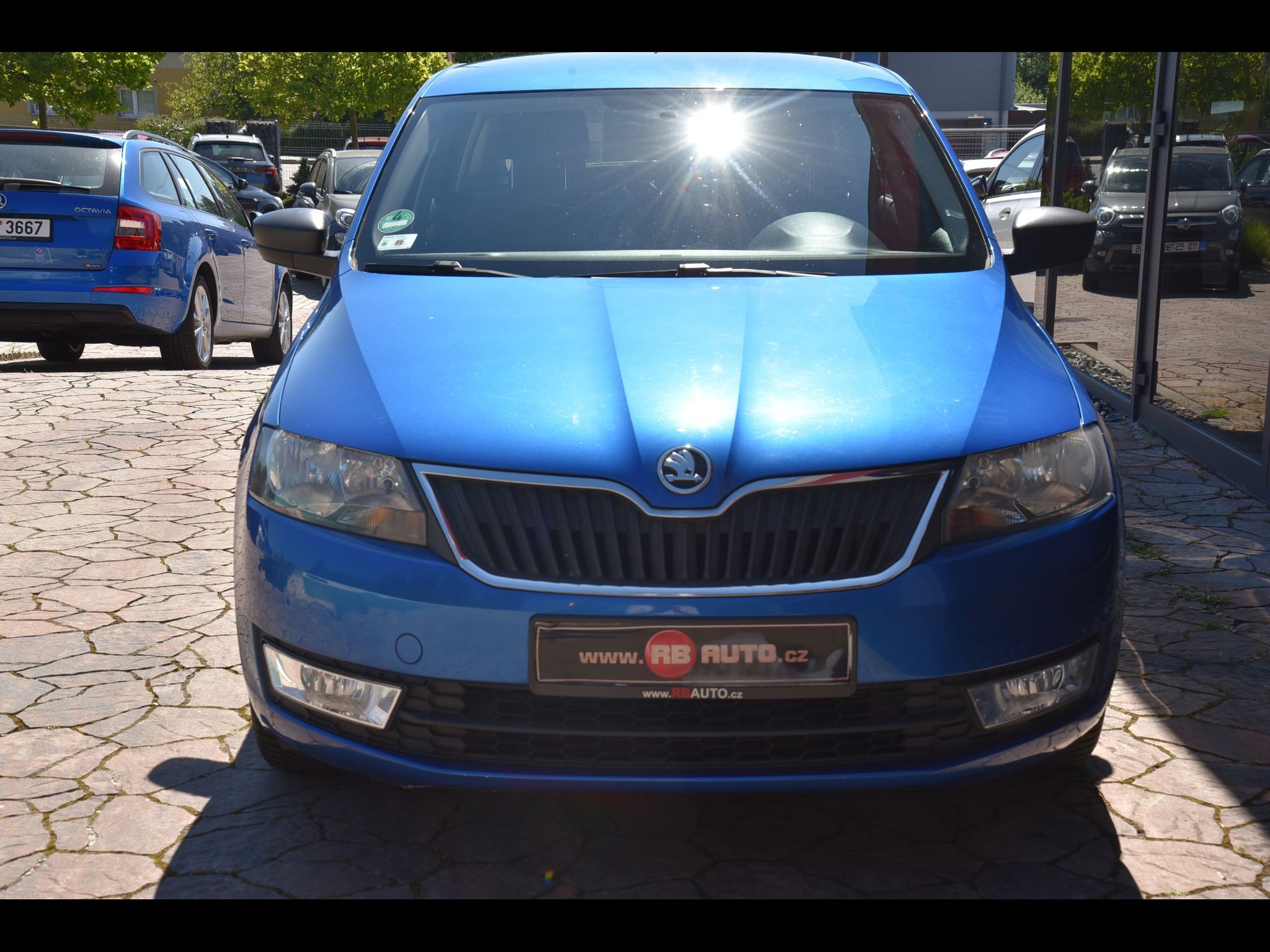 Škoda Rapid, 1.2 TSi 63 kw RaceBlau - fotka 4