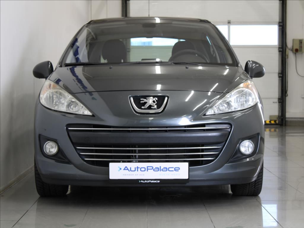 Peugeot 207, 1,6 VTi 88kW Panorama 168tkm. - fotka 2