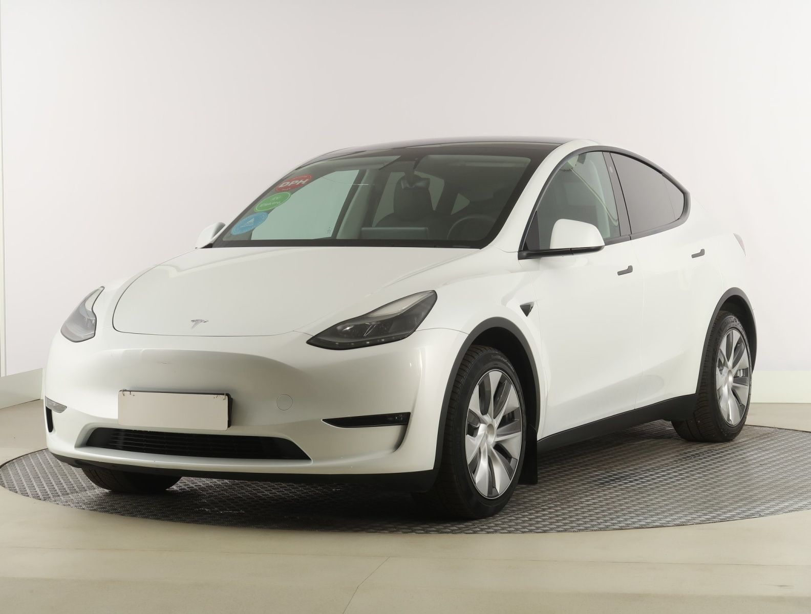 Tesla Model Y, Long Range AWD 79kWh, SoH 93% - fotka 3