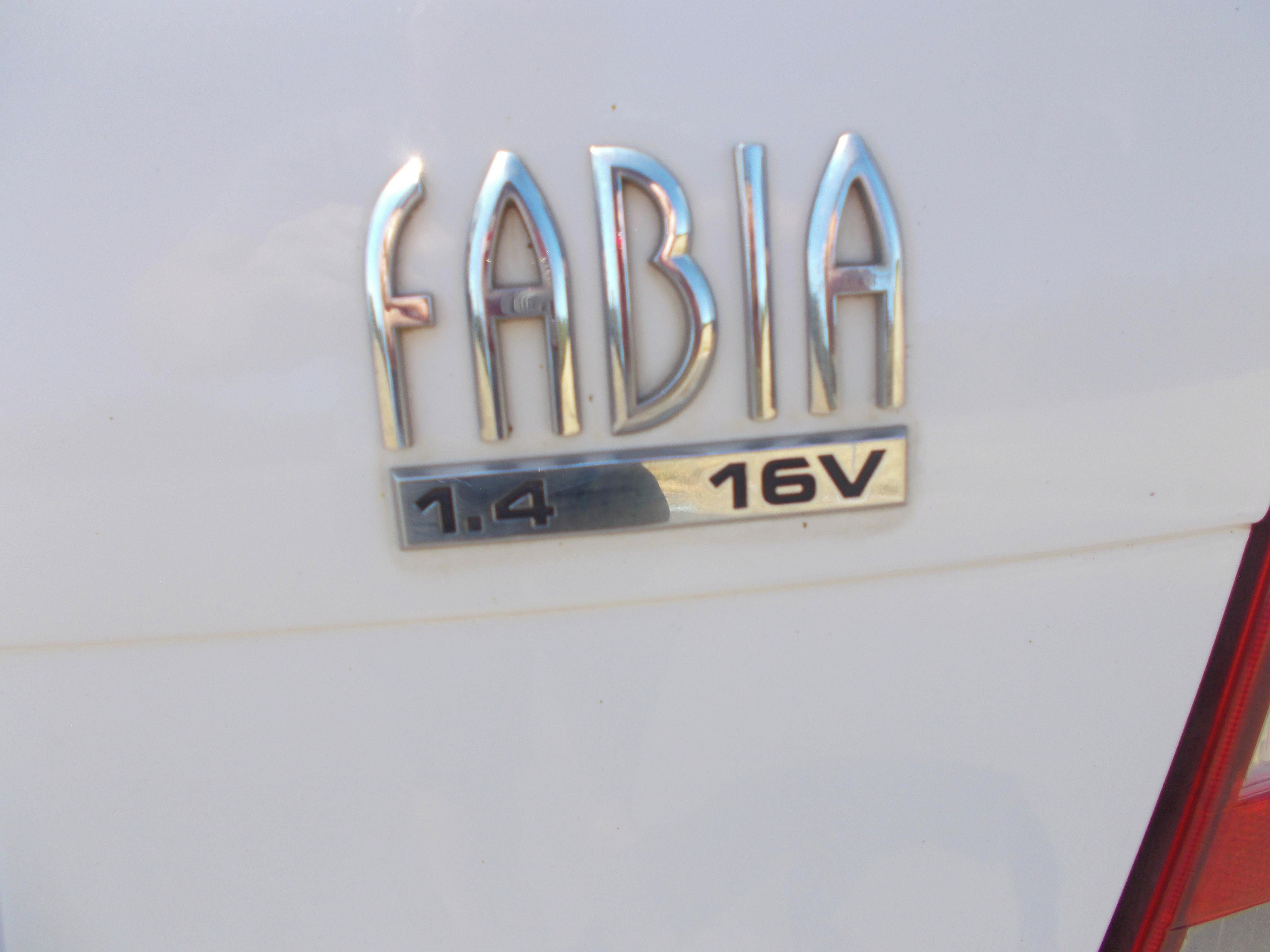 Škoda Fabia, 1,4 16V 55kw - fotka 5