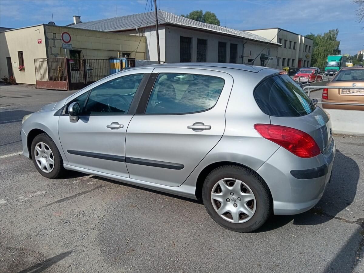 Peugeot 308, 1,6 i - fotka 6