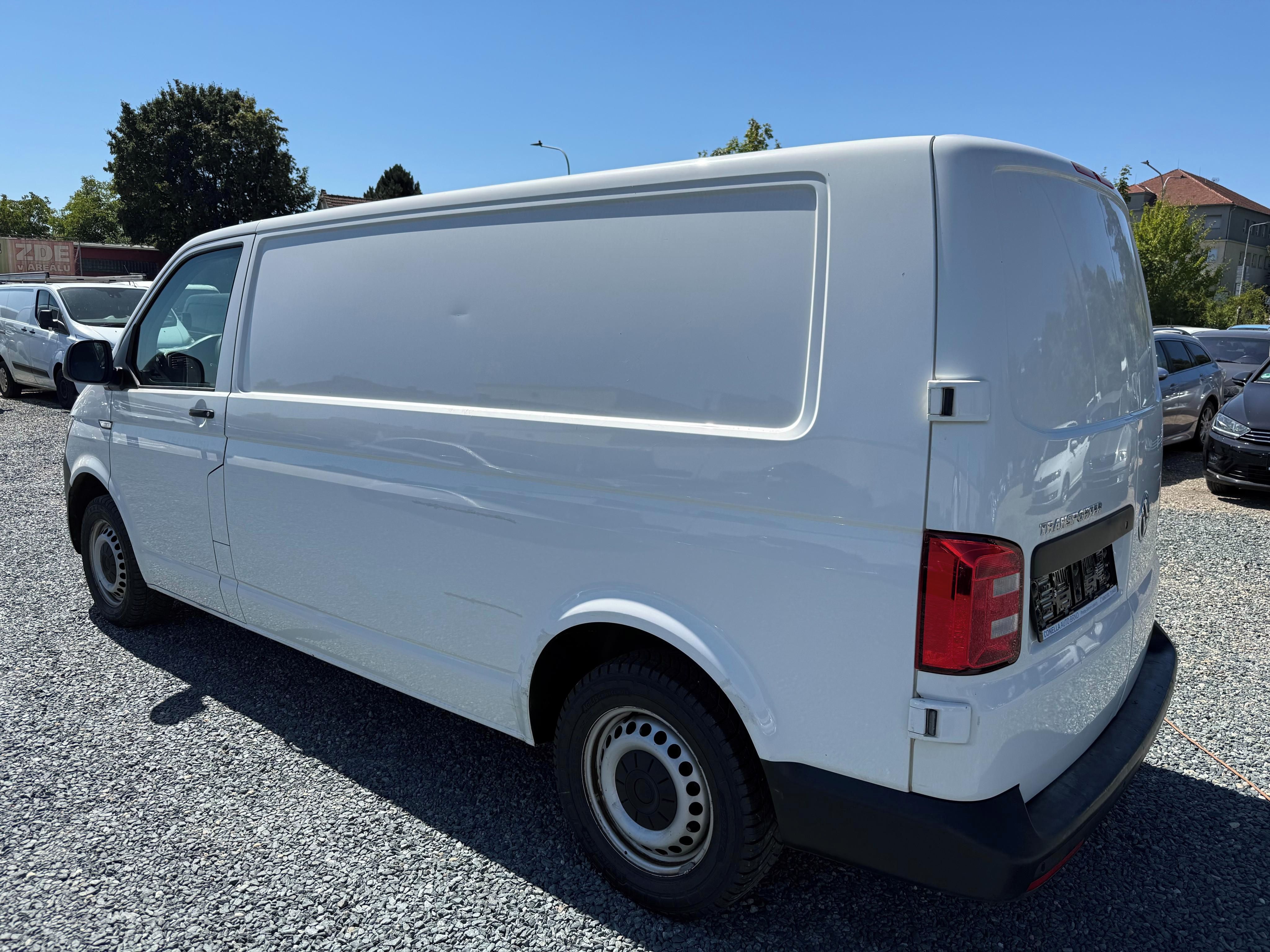 Volkswagen Transporter, 2,0 TDi T6 103Kw L2H1 LONG - fotka 5