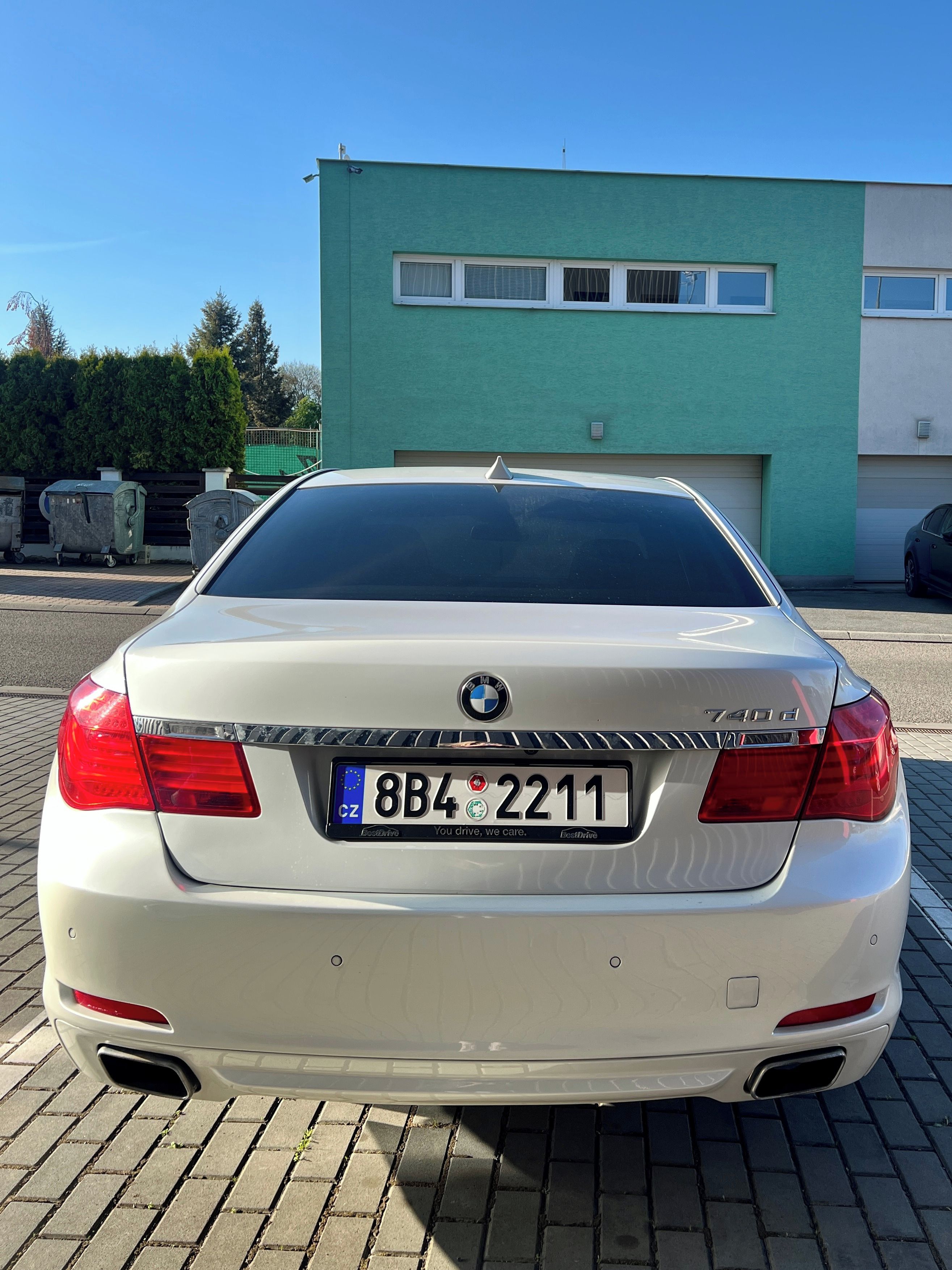 BMW Řada 7, BMW 740D XDrive - fotka 4