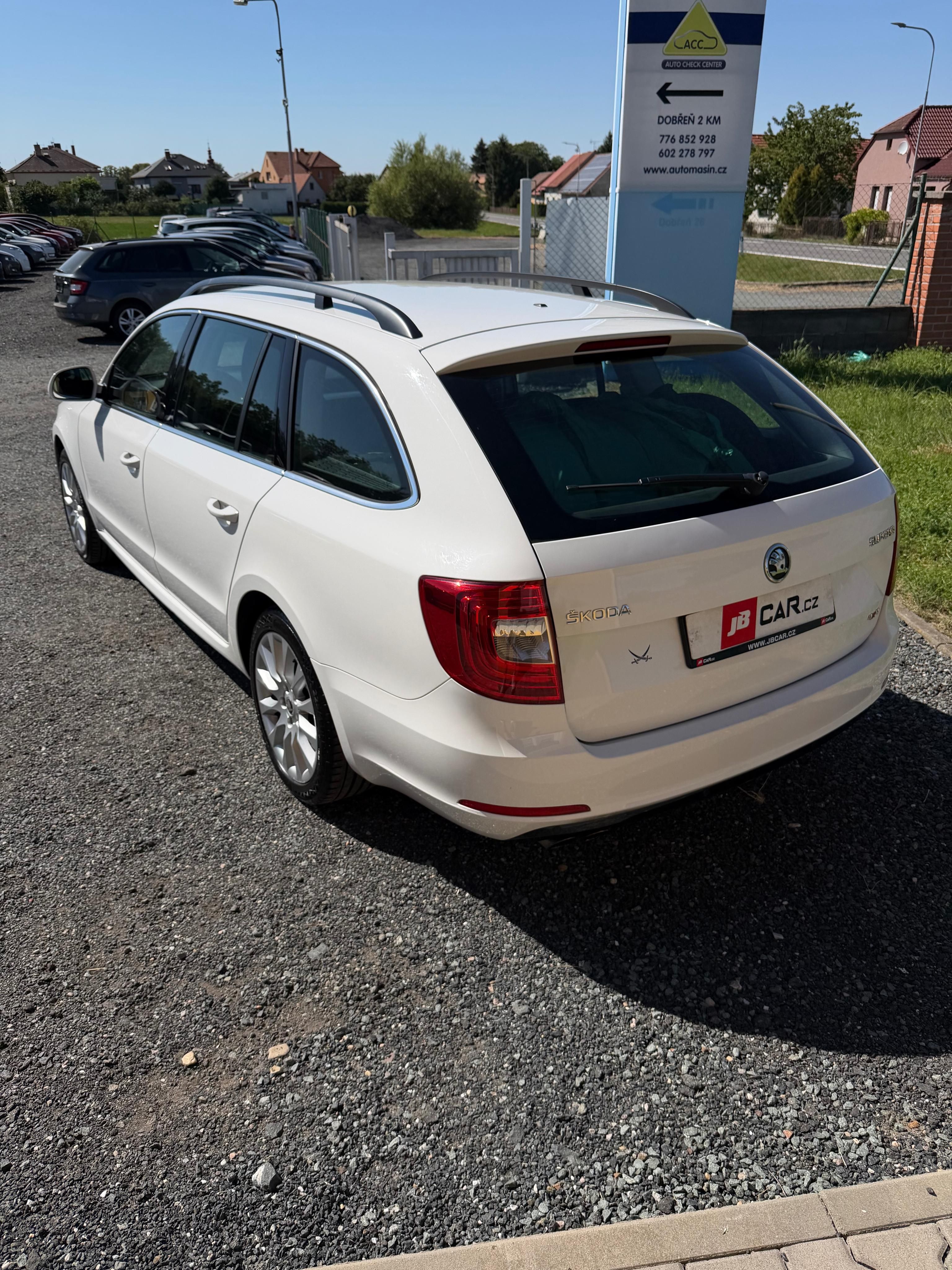 Škoda Superb, 2.0 TDI DSG 4x4 ELEGANCE 1.MAJ - fotka 5
