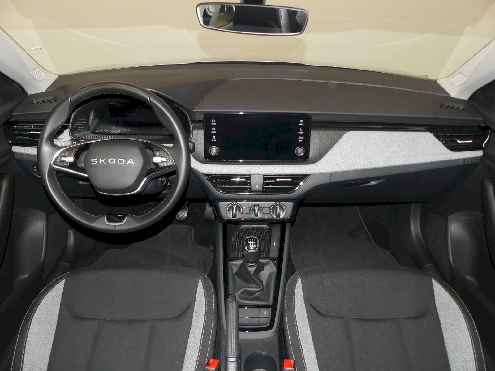 Škoda Scala, Selection 1.0TSI 85kW - fotka 5