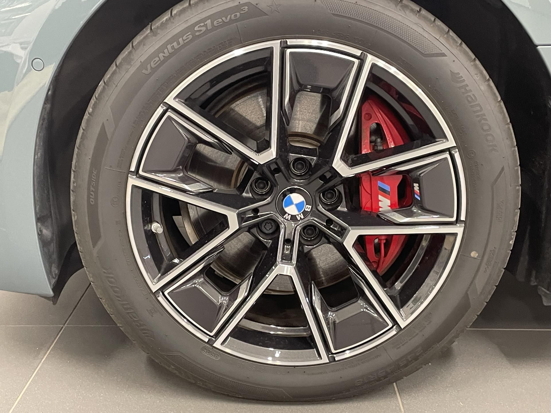 BMW i4, i4 M60 xDrive M PRO - fotka 4
