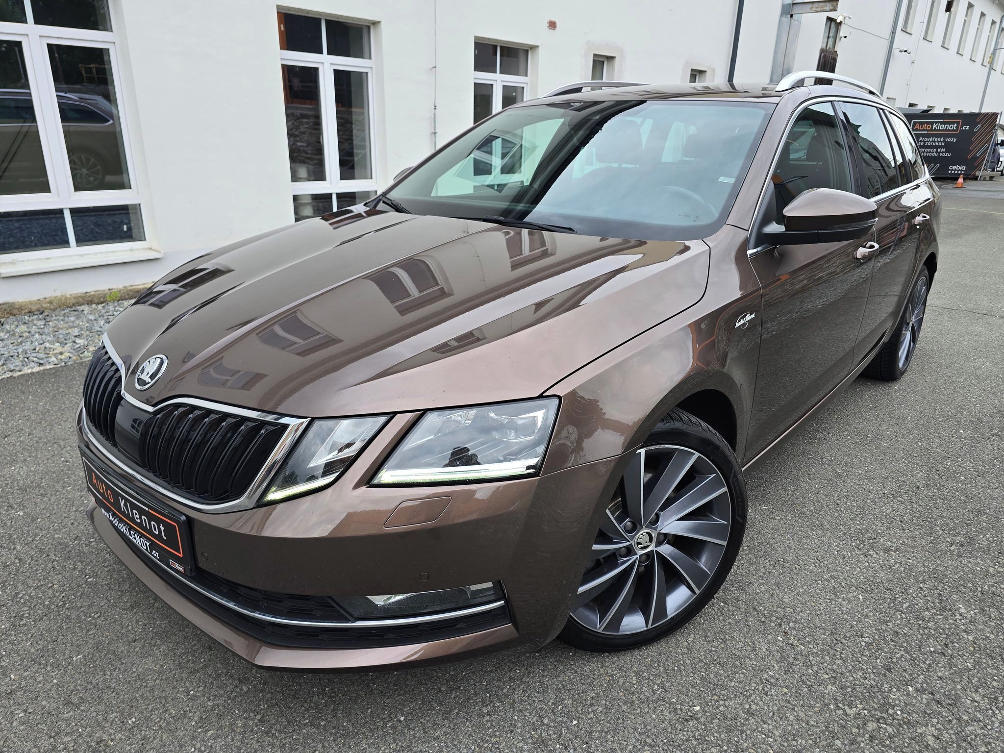 Škoda Octavia, 2.0TSi 140kW DSG L&K 4x4 KŮŽE