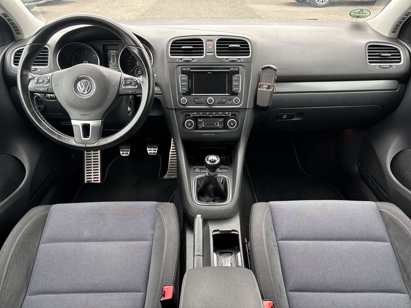 Volkswagen Golf, 1.6 TDI Trend - fotka 5