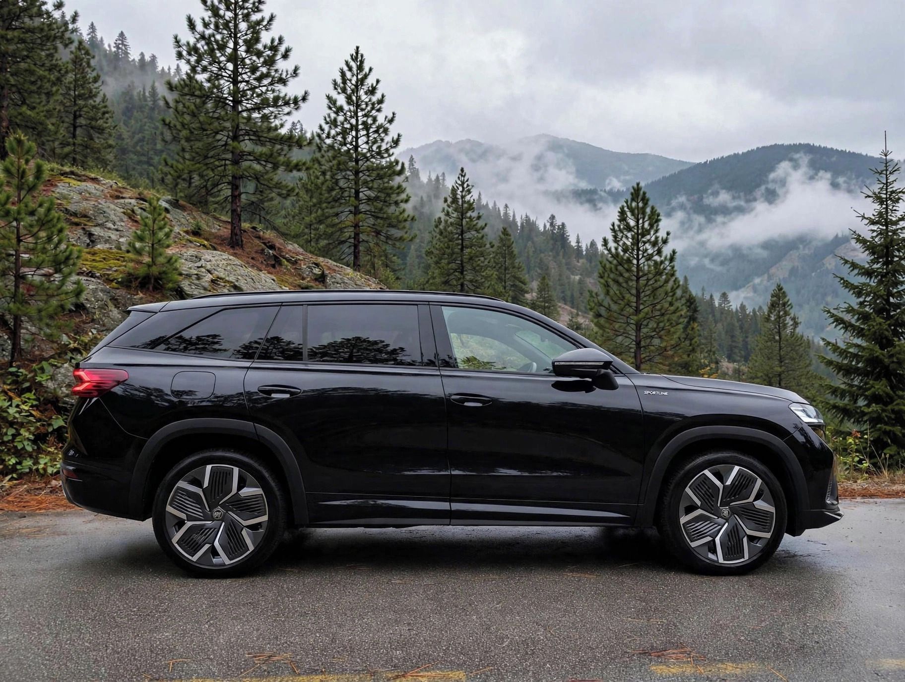 Škoda Kodiaq, sportline 2,0 tdi, 4x4 - fotka 4