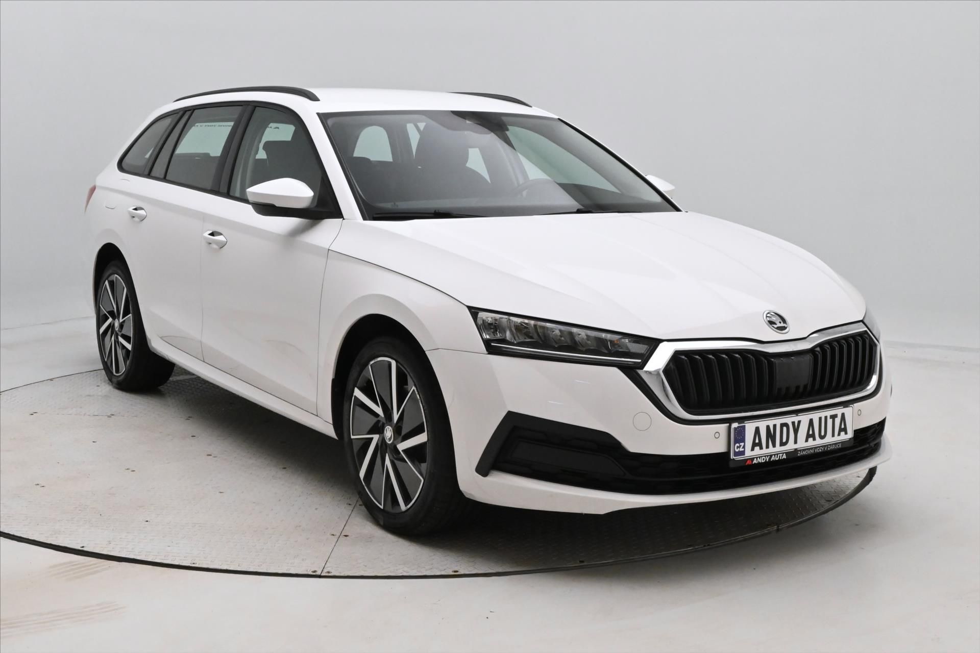 Škoda Octavia, 1,4 TSI iV 110 kW DSG Ambition - fotka 3