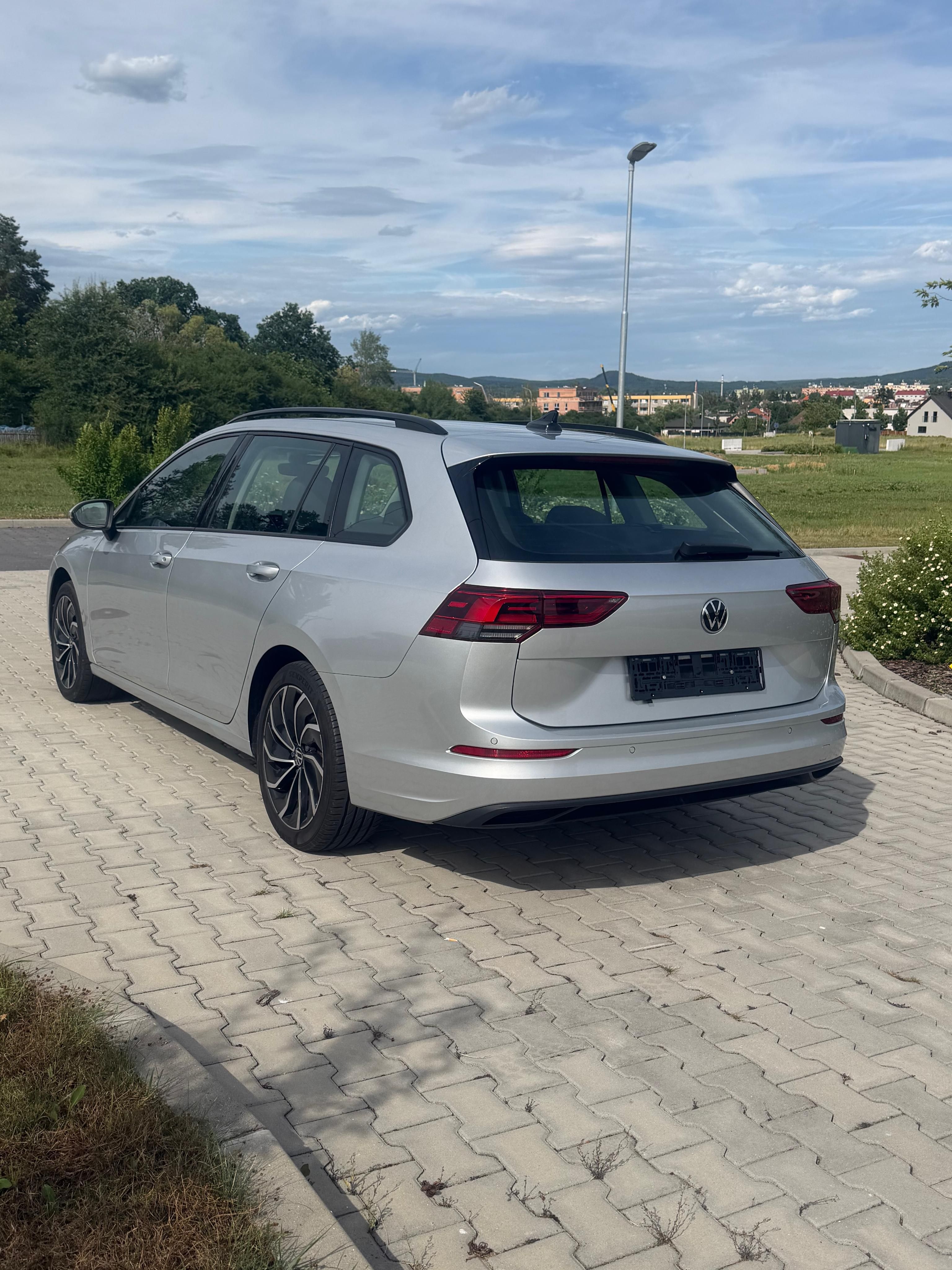 Volkswagen Golf, 2.0 TDI - tažné, servisováno - fotka 5