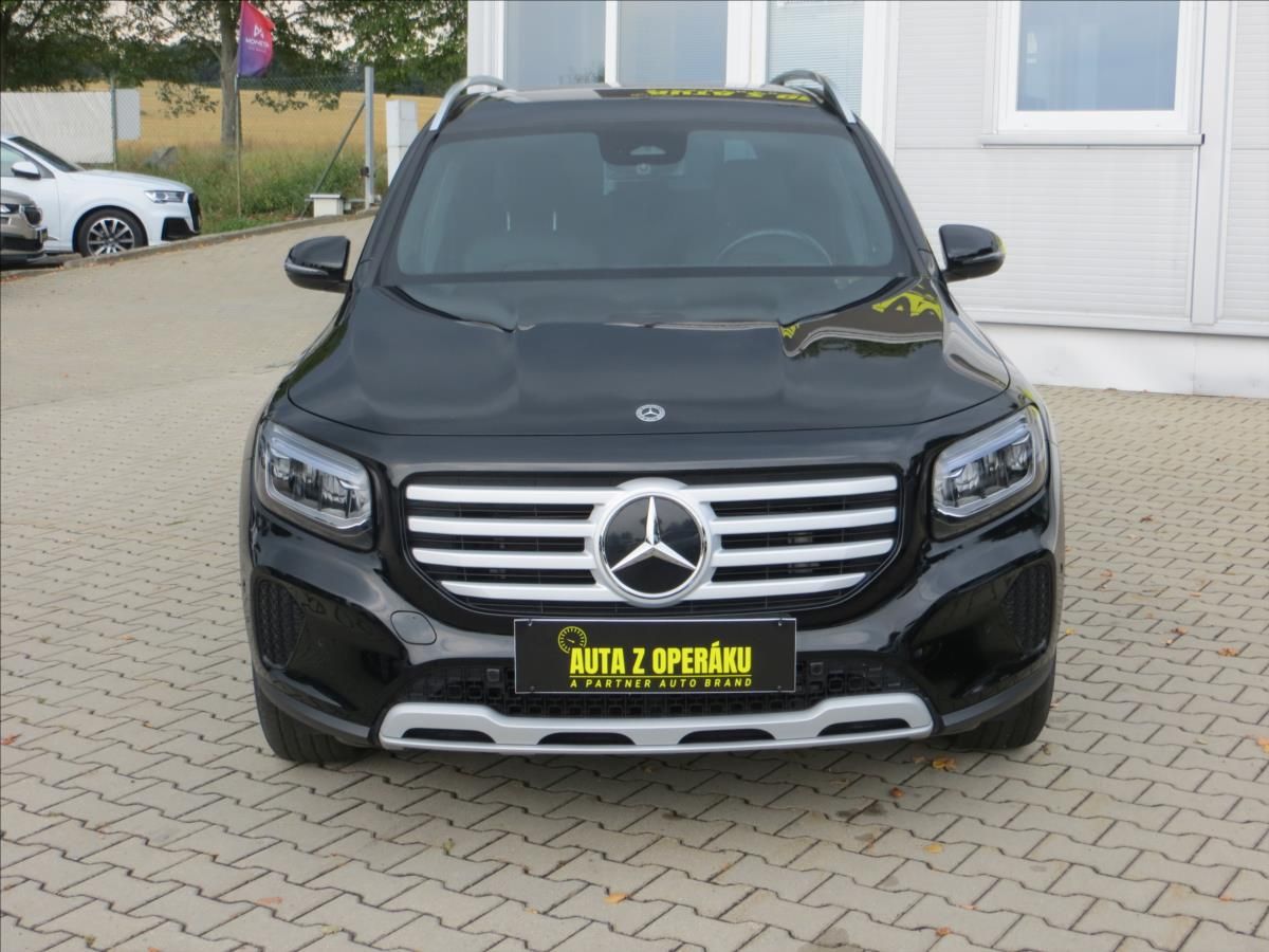 Mercedes-Benz GLB, 2,0 200d 4Matic DCT 110kW ČR - fotka 2