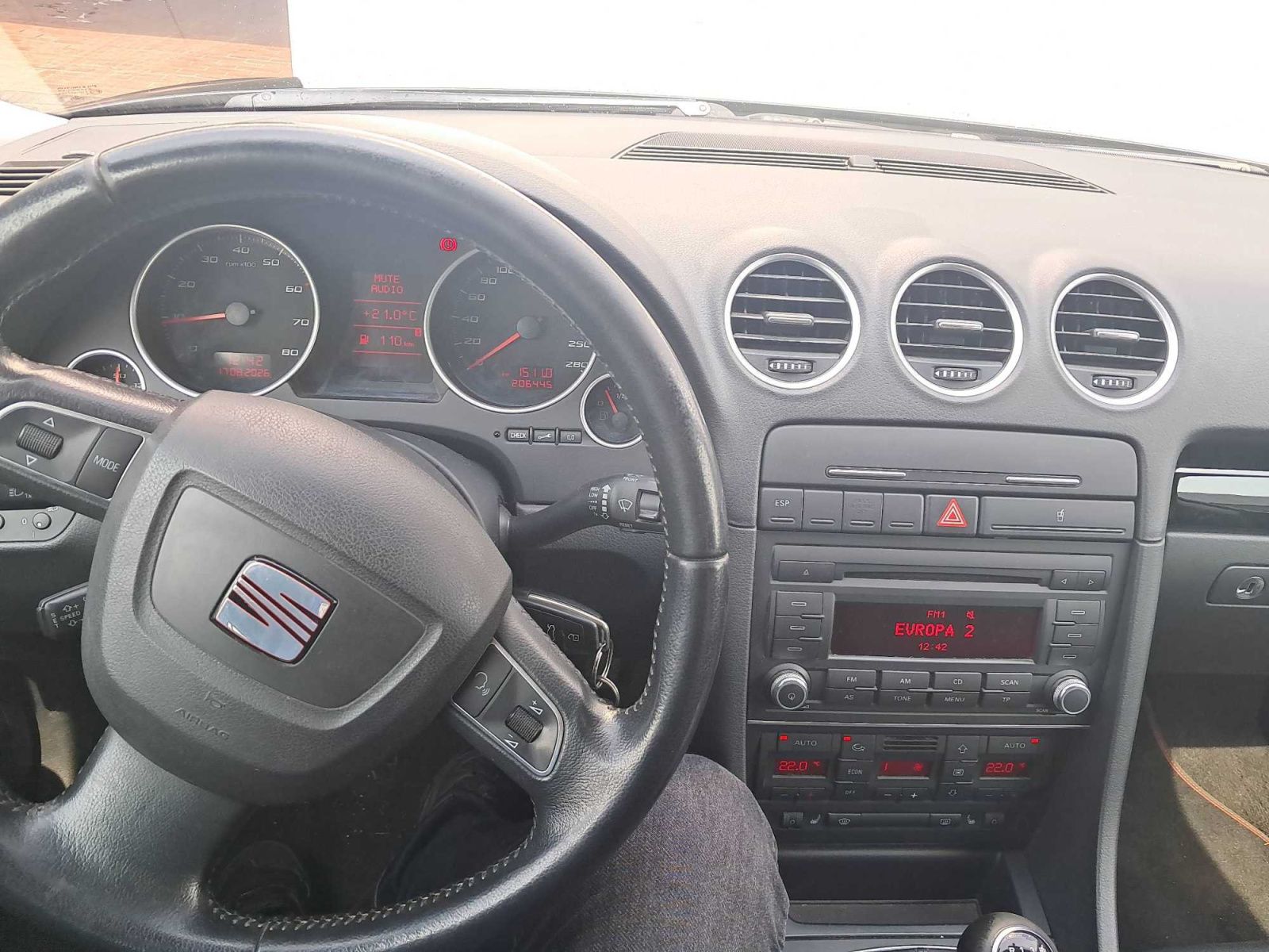 Seat Exeo, 2.0 TSI, Serv.kniha - fotka 3