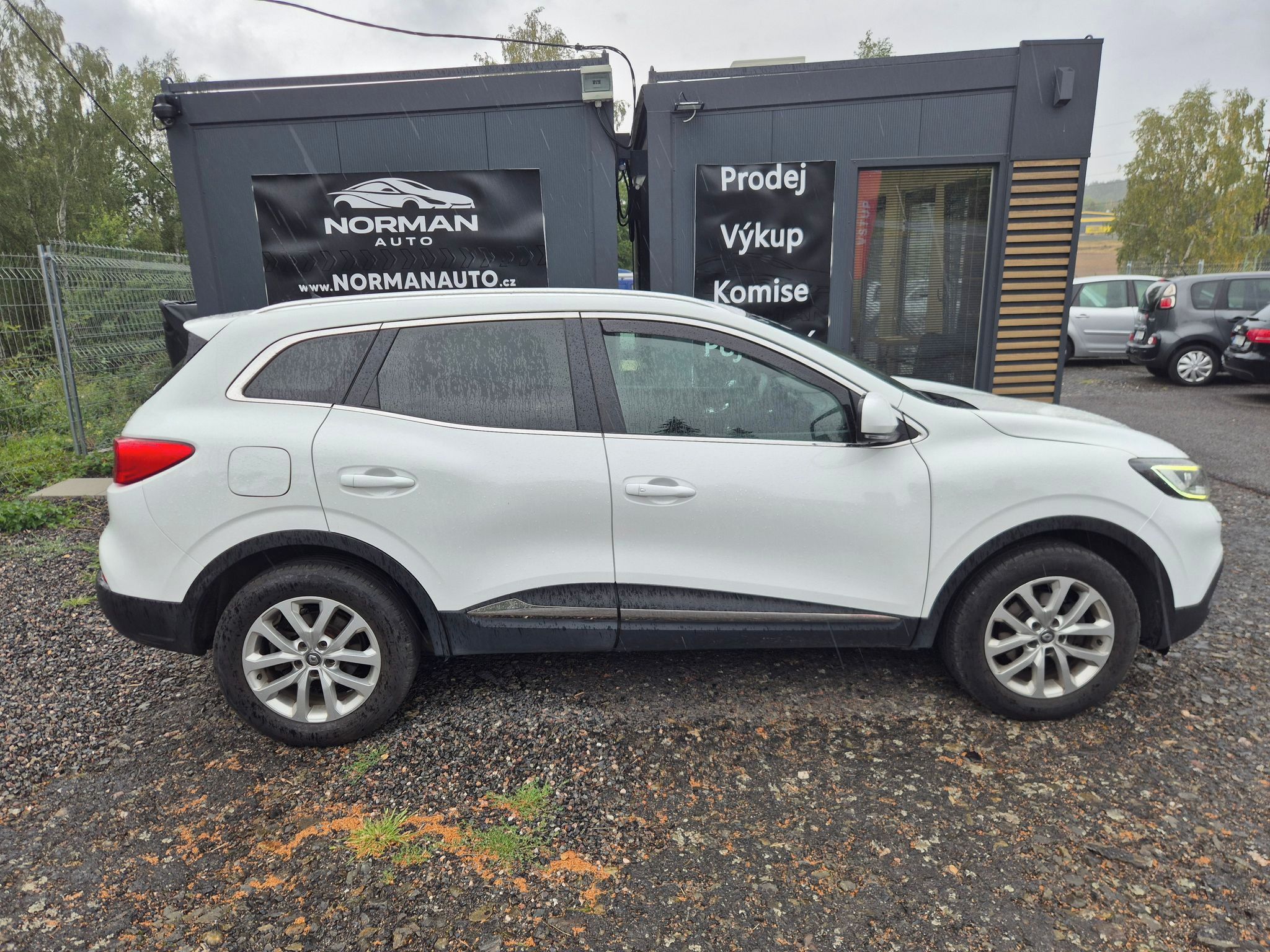 Renault Kadjar, 1.2Tce 96kW, perfektní stav - fotka 4