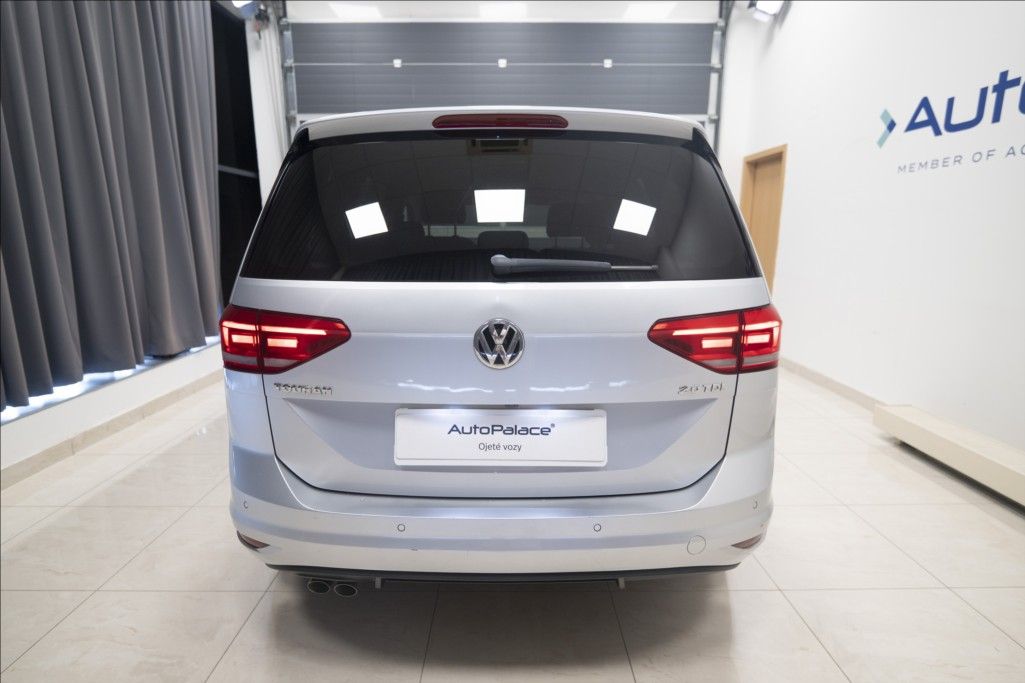 Volkswagen Touran, 2,0 TDI MASÁŽ KAMERA VÝHŘEV ČR - fotka 5