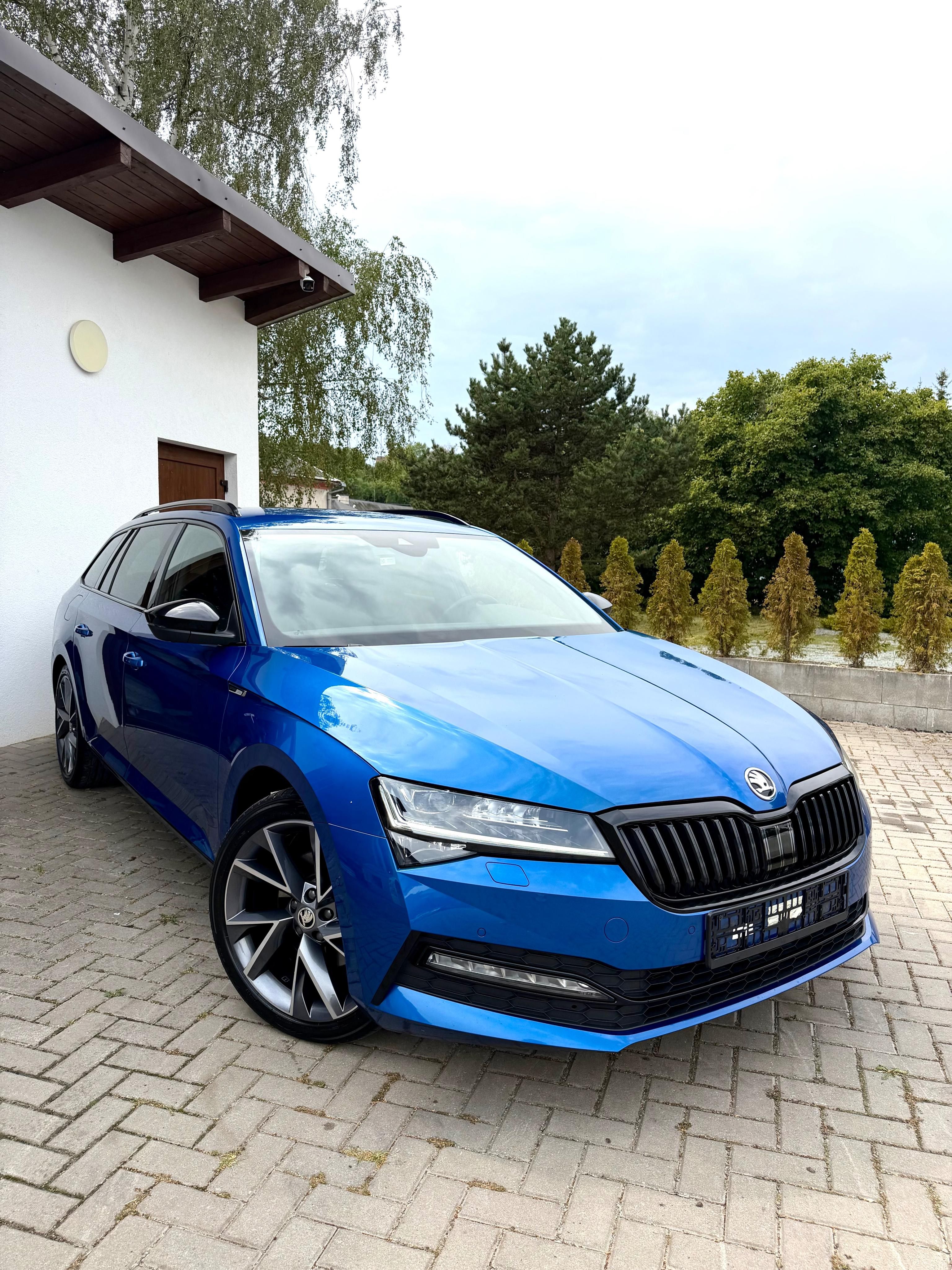 Škoda Superb, SPORTLINE 360 TAŽNÉ DCC MATRIX