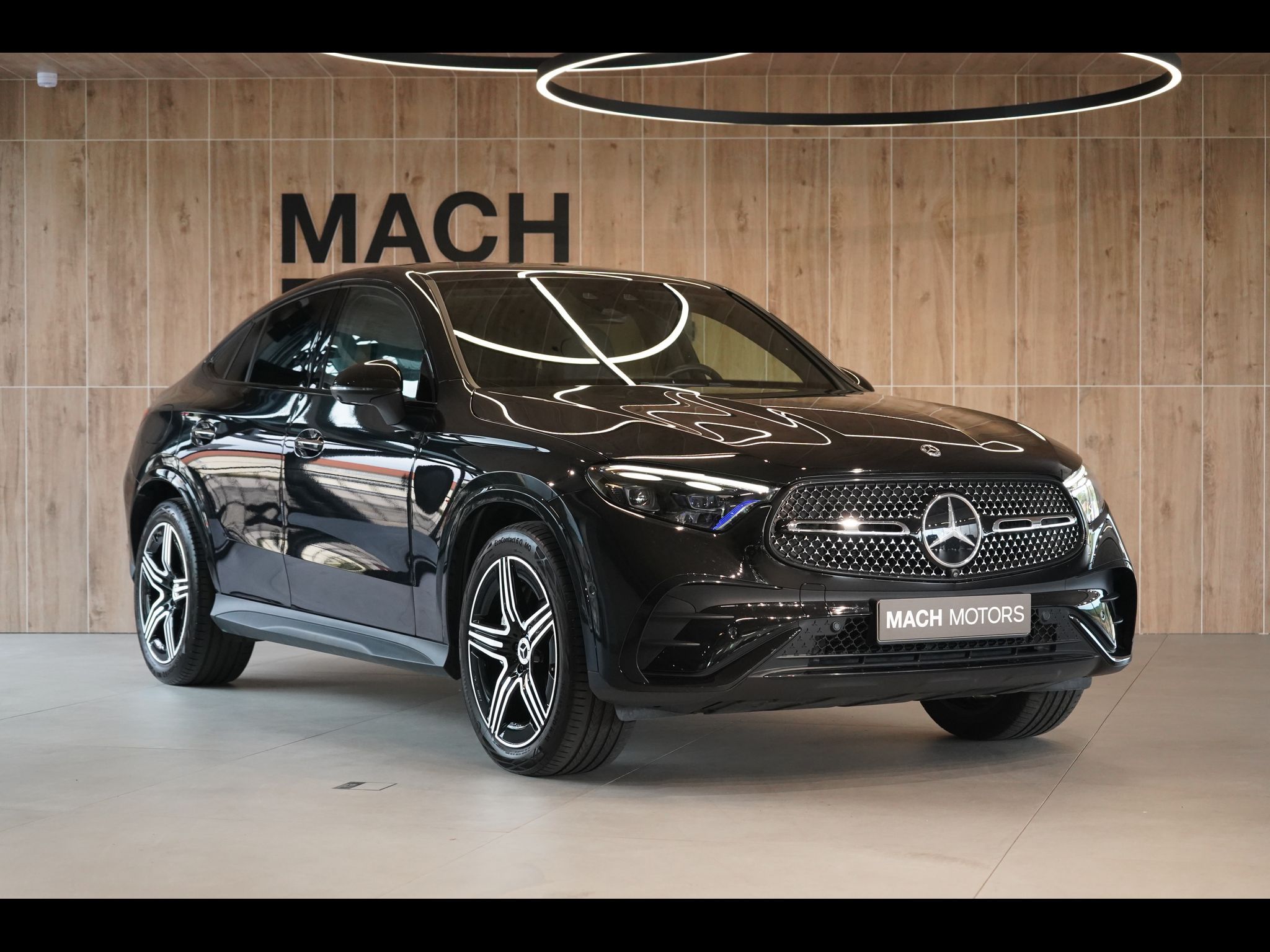 Mercedes-Benz GLC, 220d Kupé 4M AMG, Masáž, 360° - fotka 4