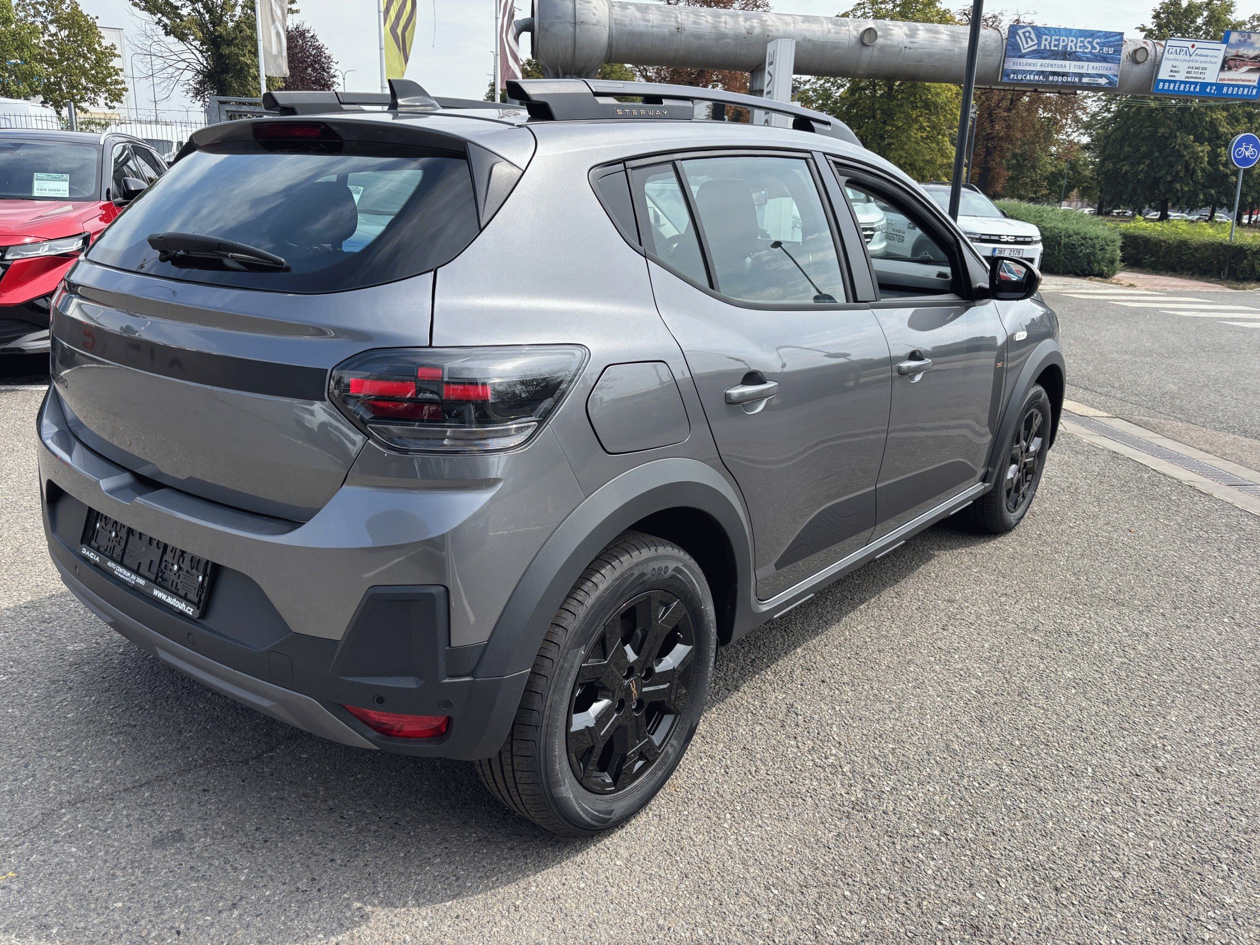 Dacia Sandero, Stepway Extreme Eco-G 120 - fotka 5