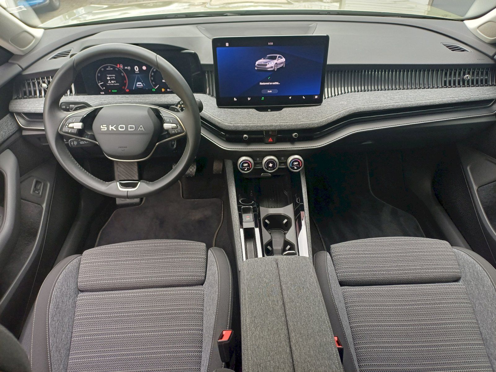 Škoda Superb, Selection DSG TSI 1.5 / 110 kW - fotka 5