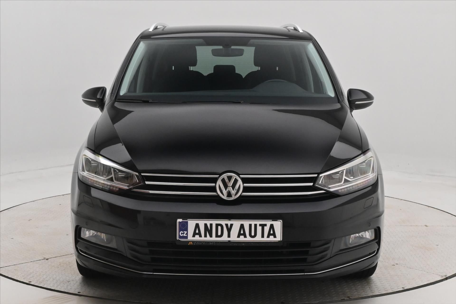 Volkswagen Touran, 2,0 TDI 110 kW DSG Highline 7m - fotka 2